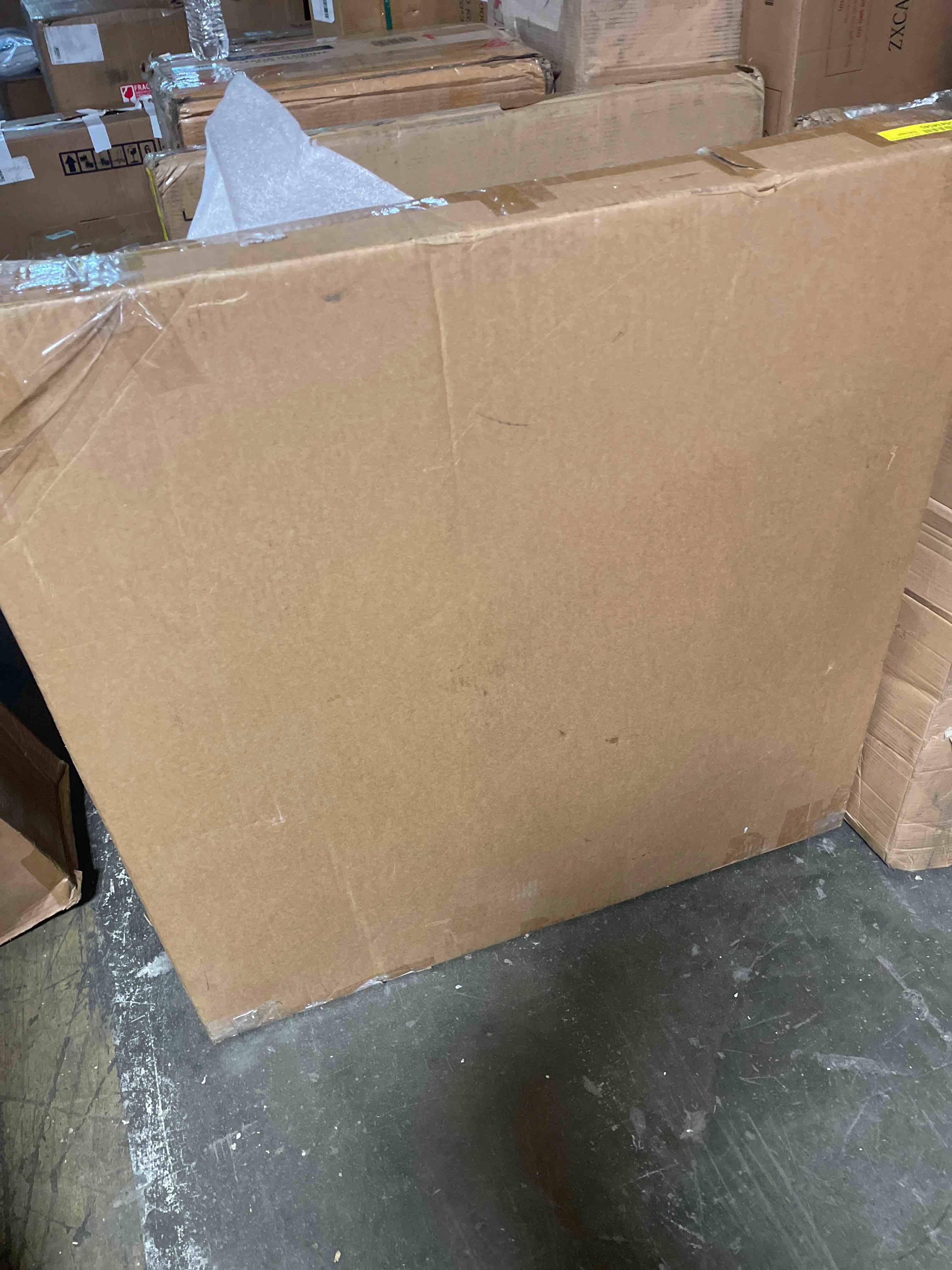 https://s3.amazonaws.com/lotting-images-prod/phillipi/TEA4979479_1780422194475.jpeg