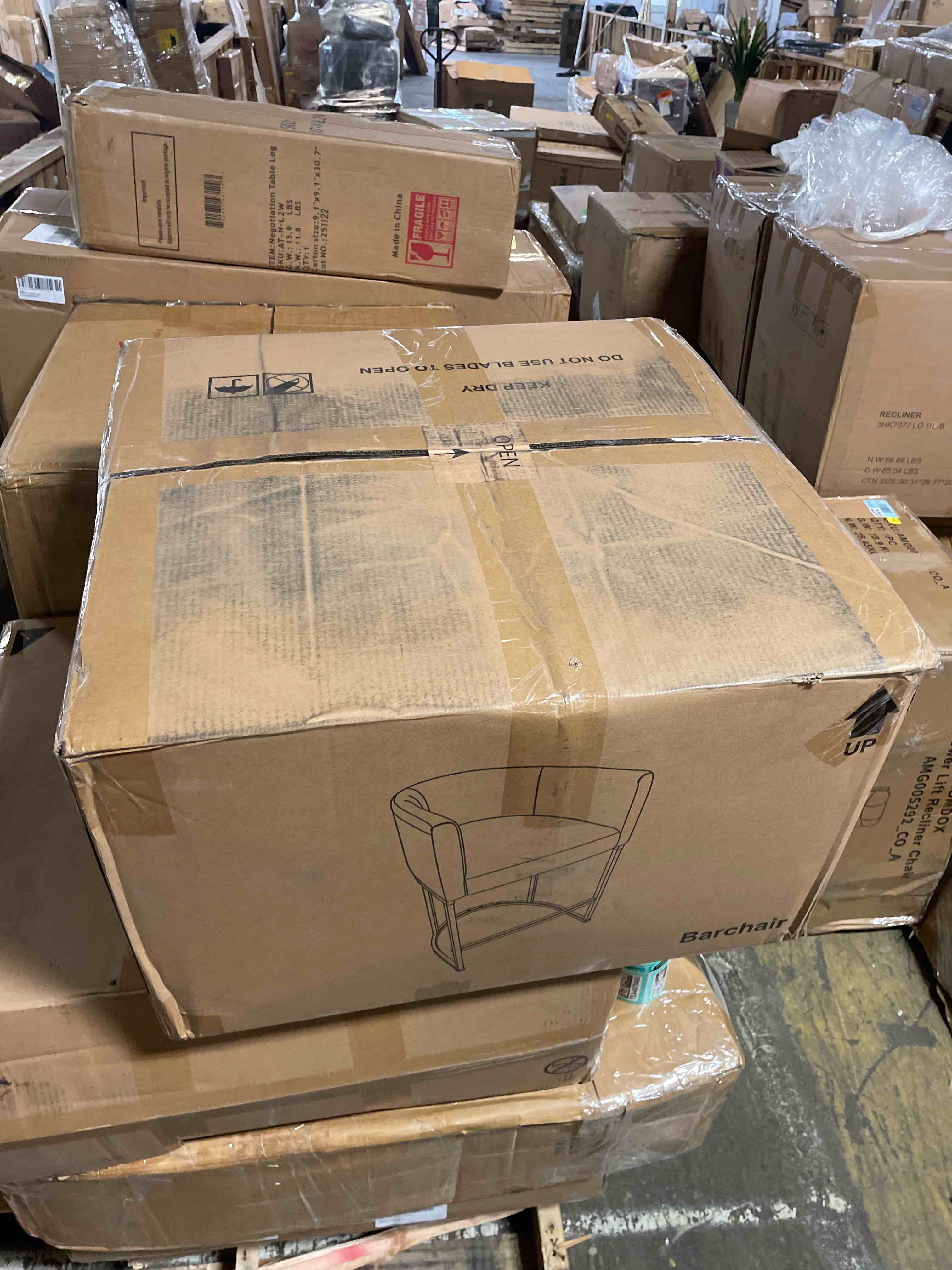 https://s3.amazonaws.com/lotting-images-prod/phillipi/TEA4979484_1780423620232.jpeg