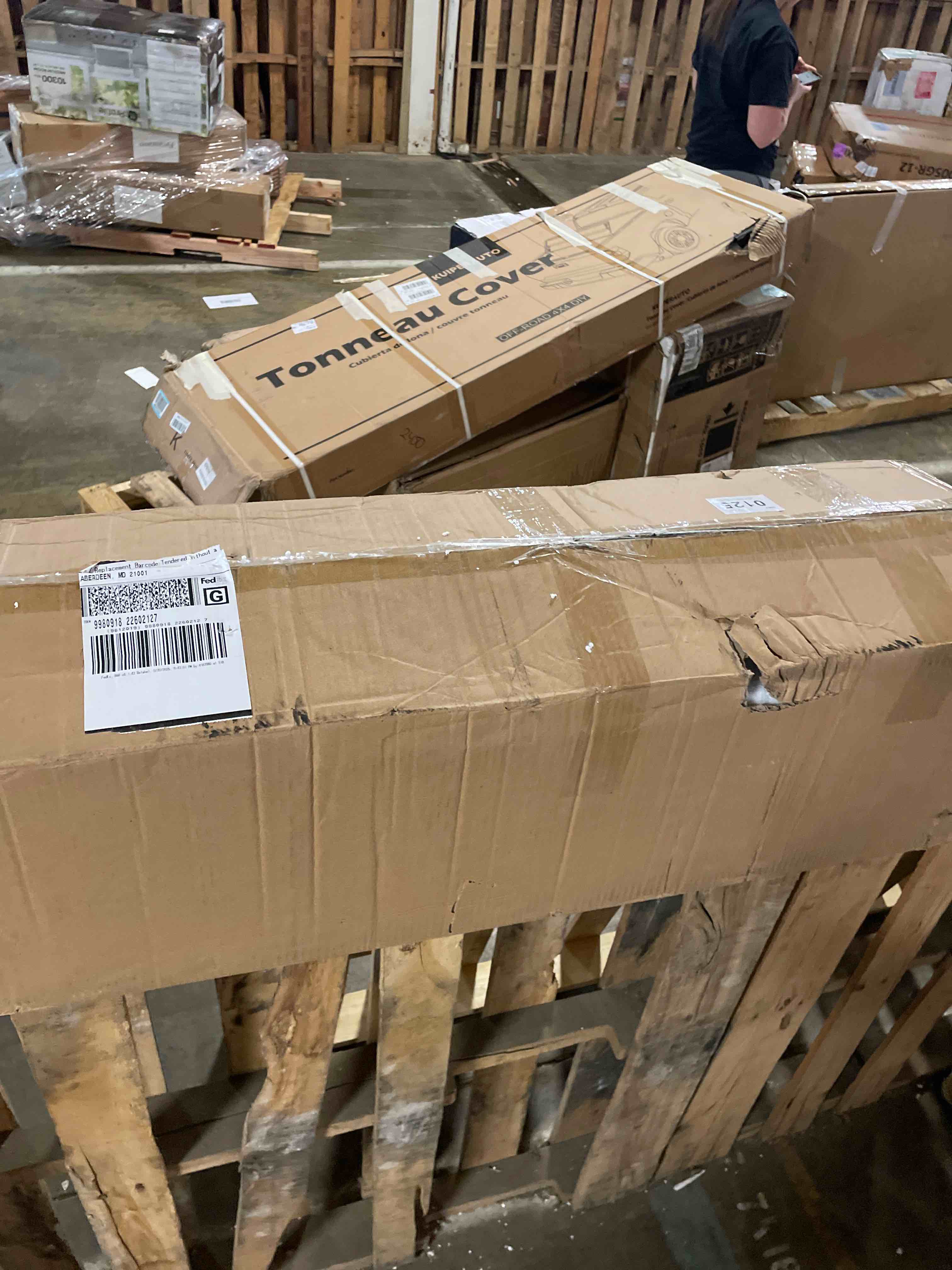 https://s3.amazonaws.com/lotting-images-prod/phillipi/TEA4979492_1780426434312.jpeg