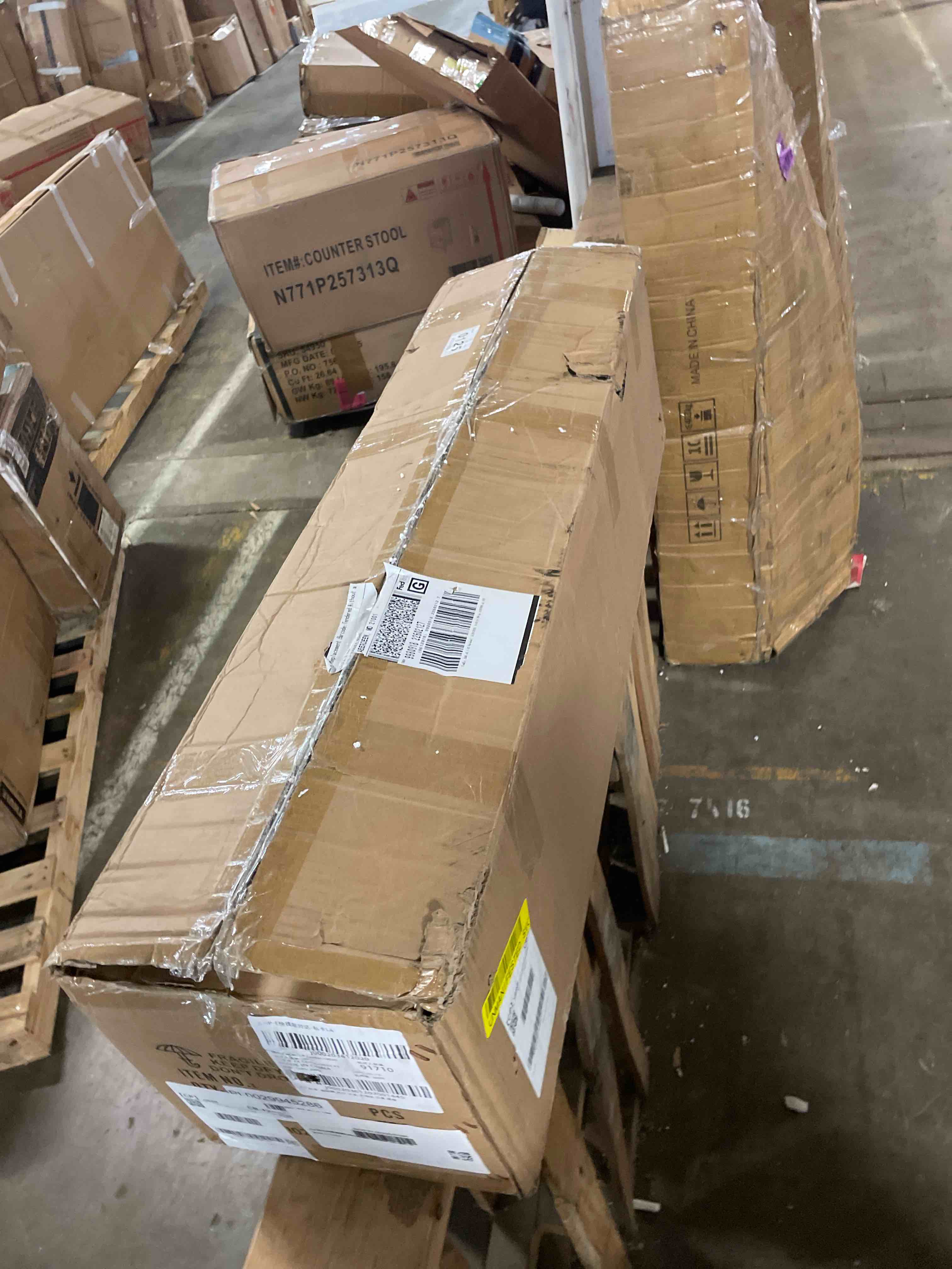 https://s3.amazonaws.com/lotting-images-prod/phillipi/TEA4979492_1780426436341.jpeg