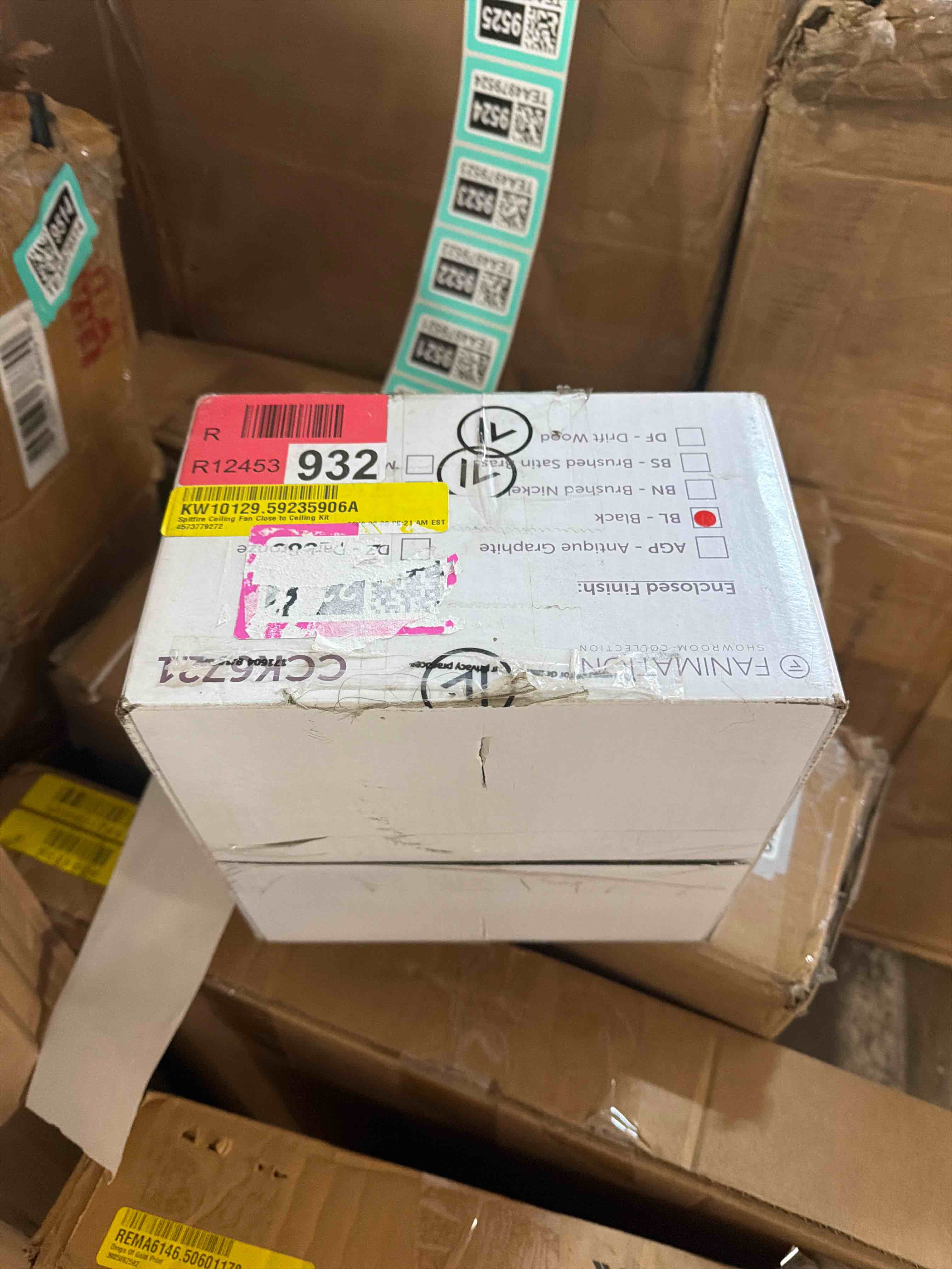 Condition photo showing New/Like New for fanimation spitfire ceiling fan close to ceiling kit - black