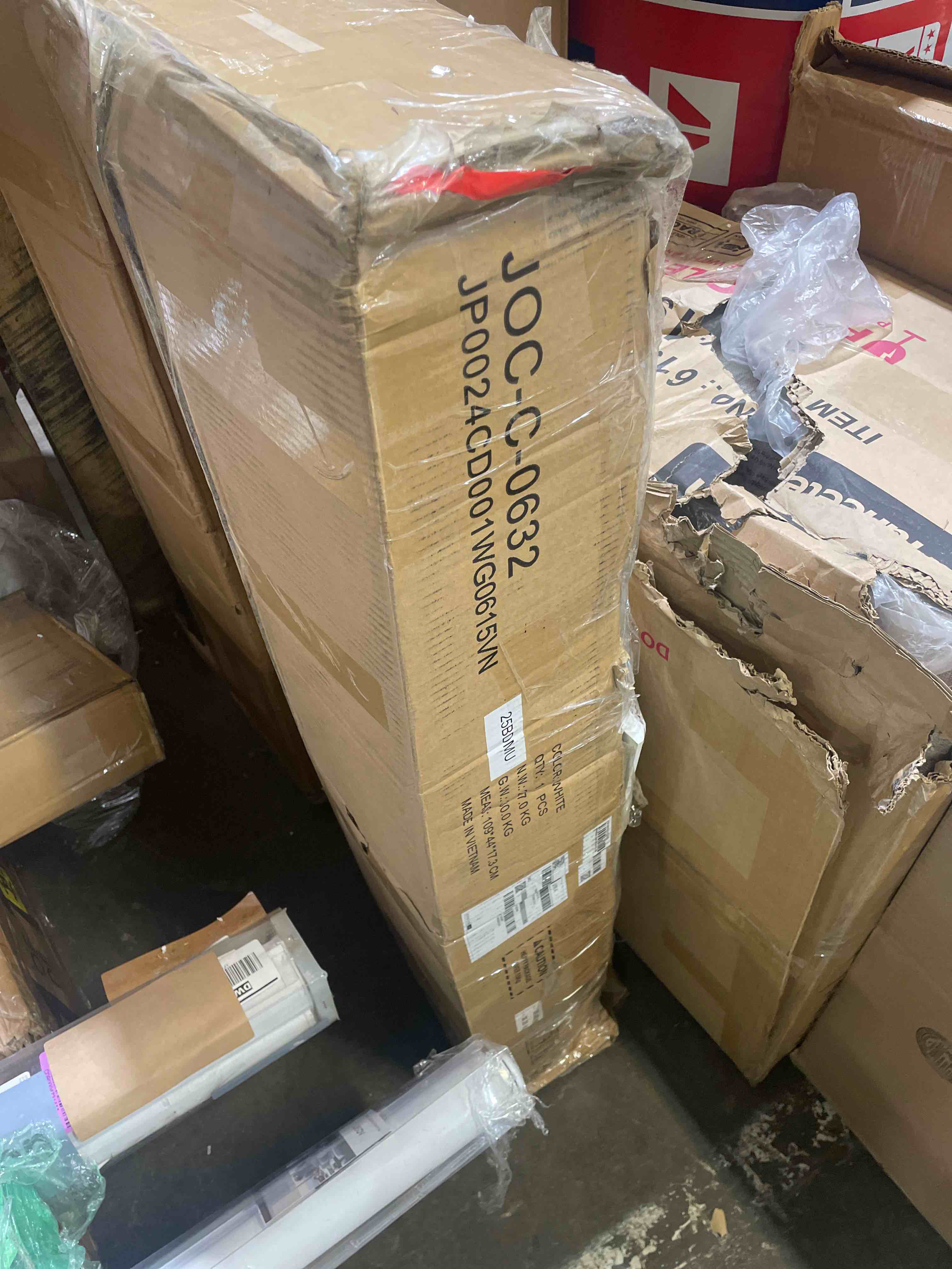 Condition photo showing Good Condition for white 7 drawer dresser for bedroom,modern wood chest of drawers,closet clothes storage organizer with deep drawers for living room hallway entryway,nursery (15.3" d x 47.2" w x 32.3" h)