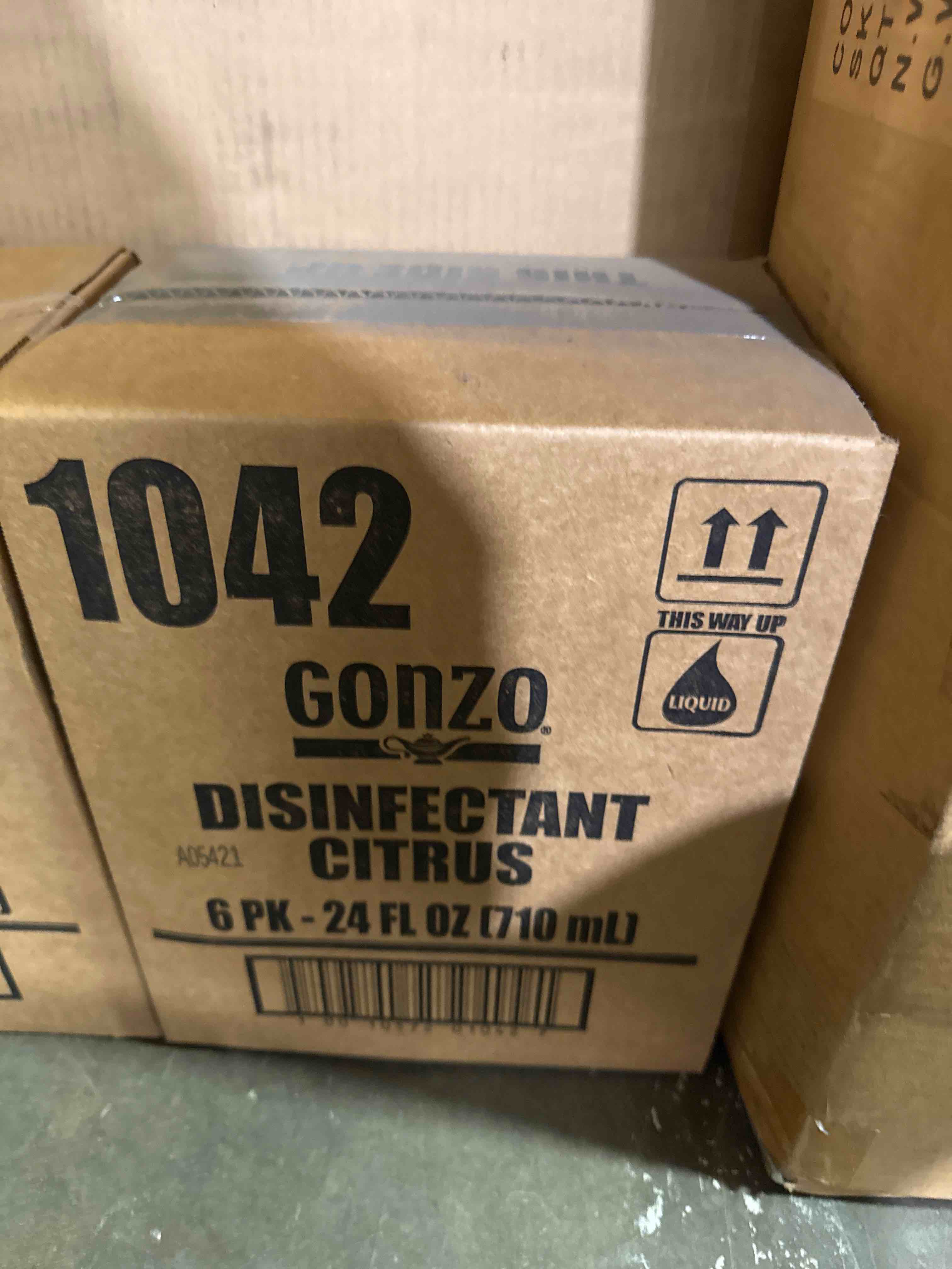 Condition photo showing New/Like New for 6 pack weiman gonzo desinfectant citrus 24fl + free microfiber cleaning cloth