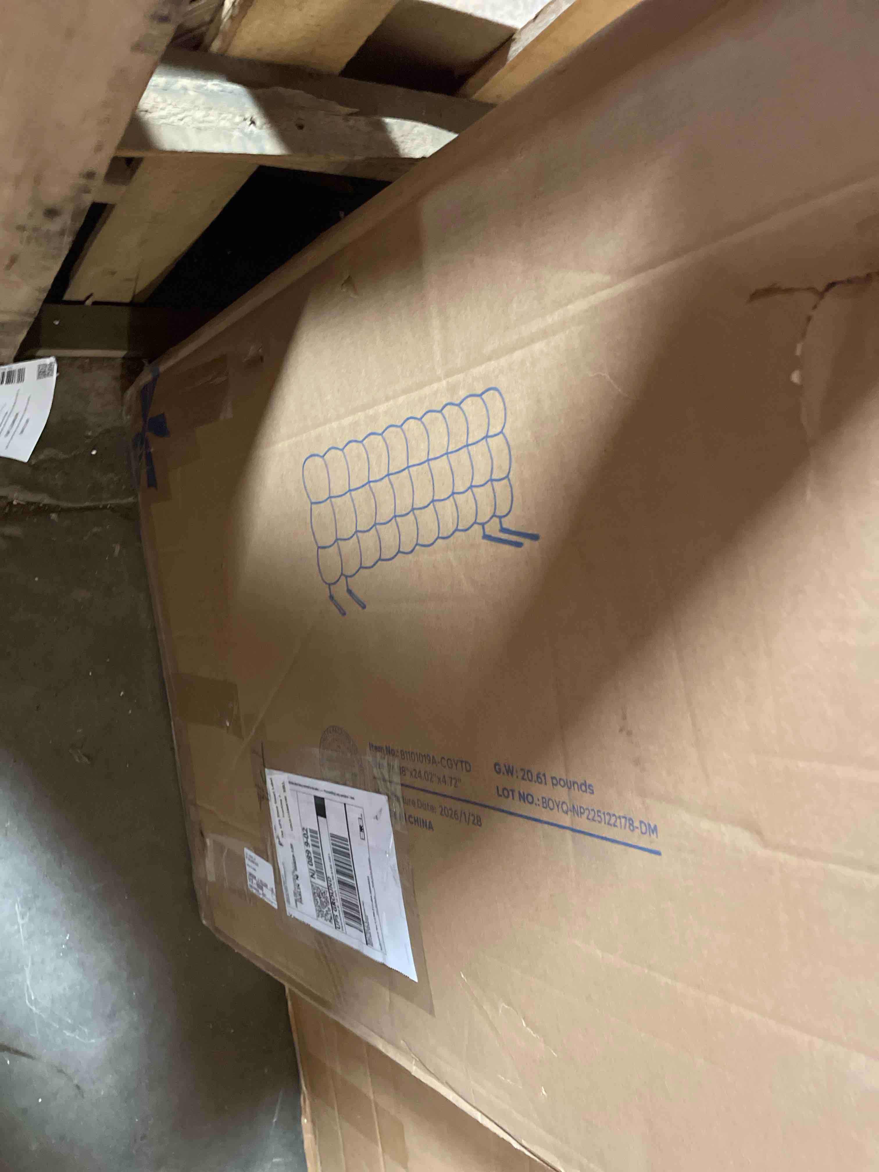 Condition photo showing New/Like New for pinmoco fabric upholstered headboard for bedroom