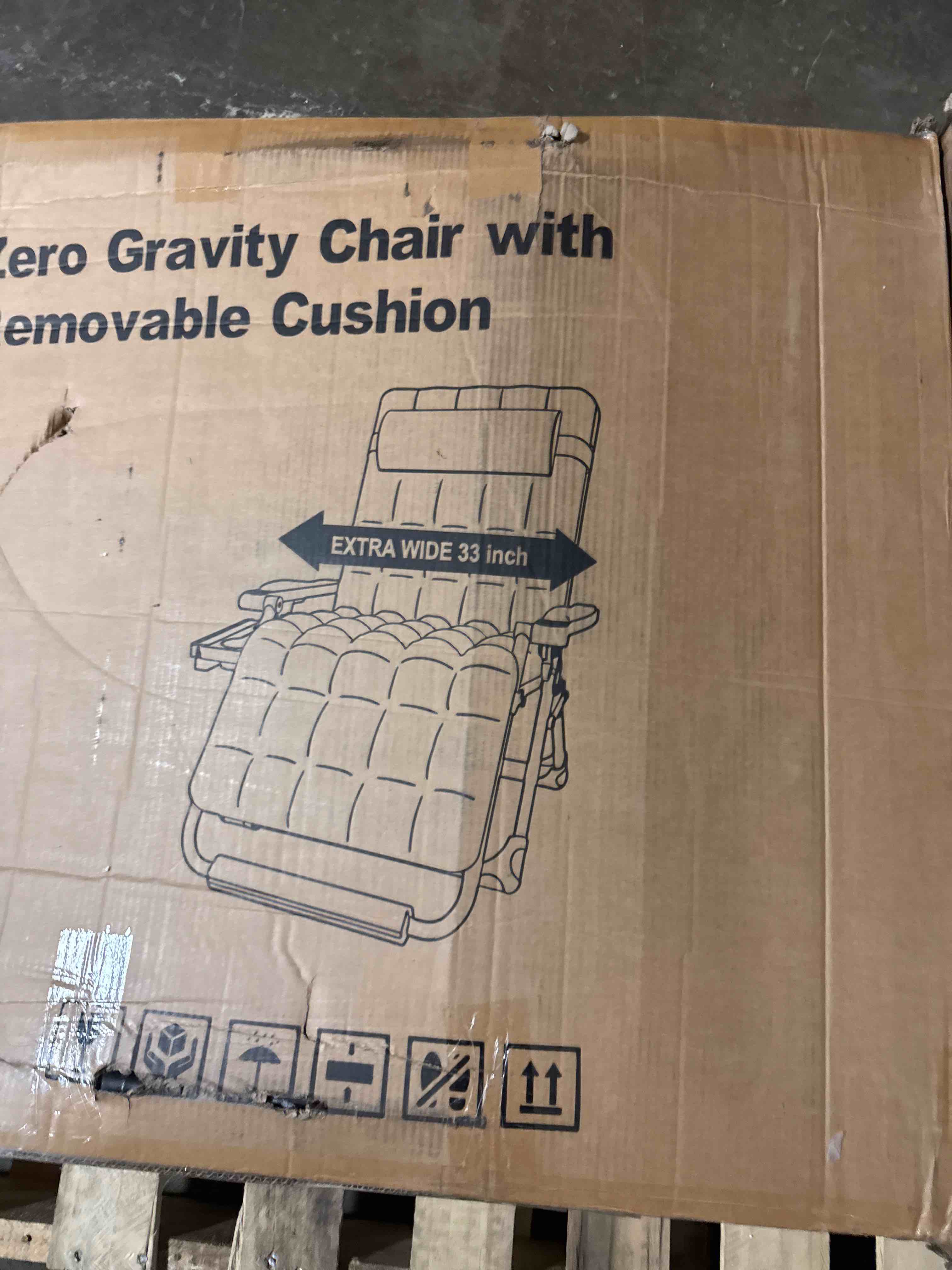 Condition photo showing New/Like New for slendor oversized zero gravity chairs xxl, 33in padded zero gravity lounge chair, lawn recliner, folding patio reclining chair w/aluminum alloy lock, headrest, cup holder, support 500lbs, black