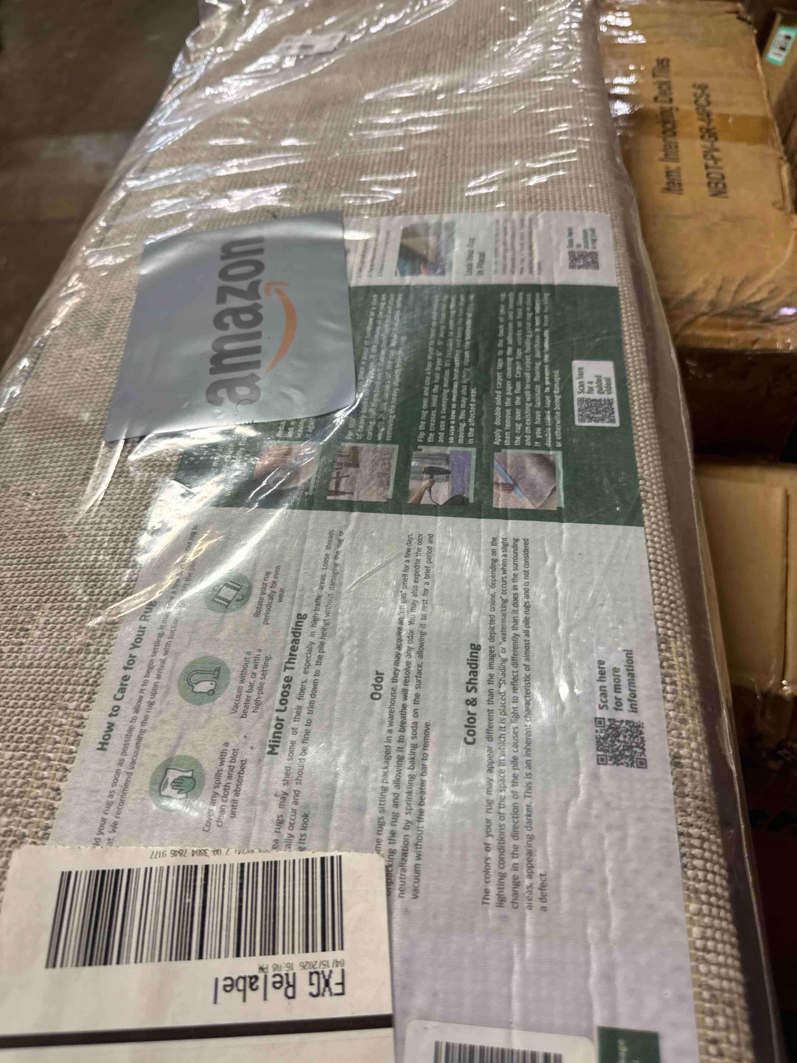 Condition photo showing New/Like New for loloi amber lewis alie collection ale-02 sand/sky 7'-10'' x 10', .13'' pile height, area rug sand / sky 7' x 10' (rectangular)