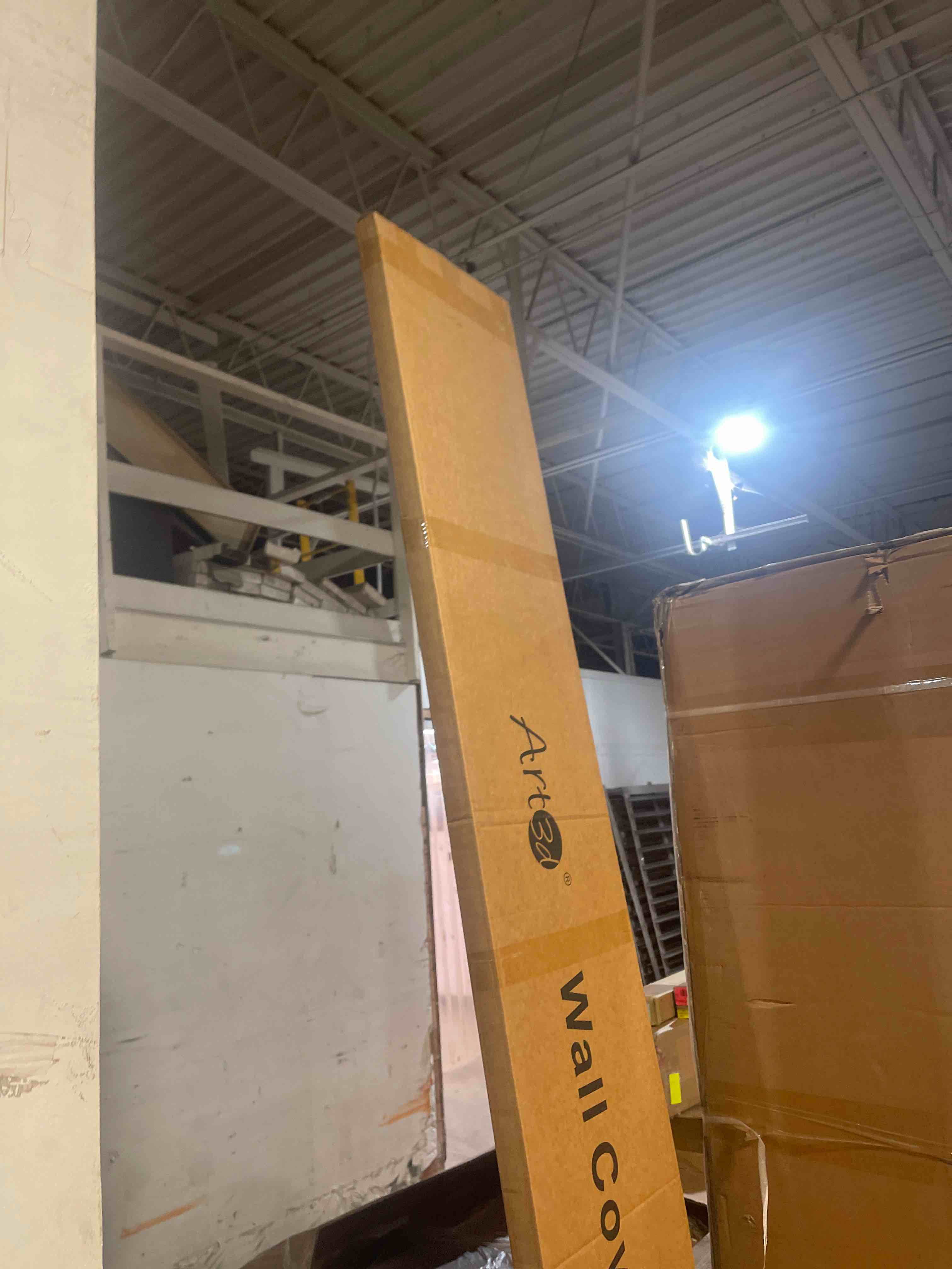 Condition photo showing New/Like New for art3d 4-pack glue-on herringbone wainscoting panel for interior wall decor - 104 x 12 inch polystyrene ultralight slim slat wall panels for living room bedroom, ashtree herringbone ashtree