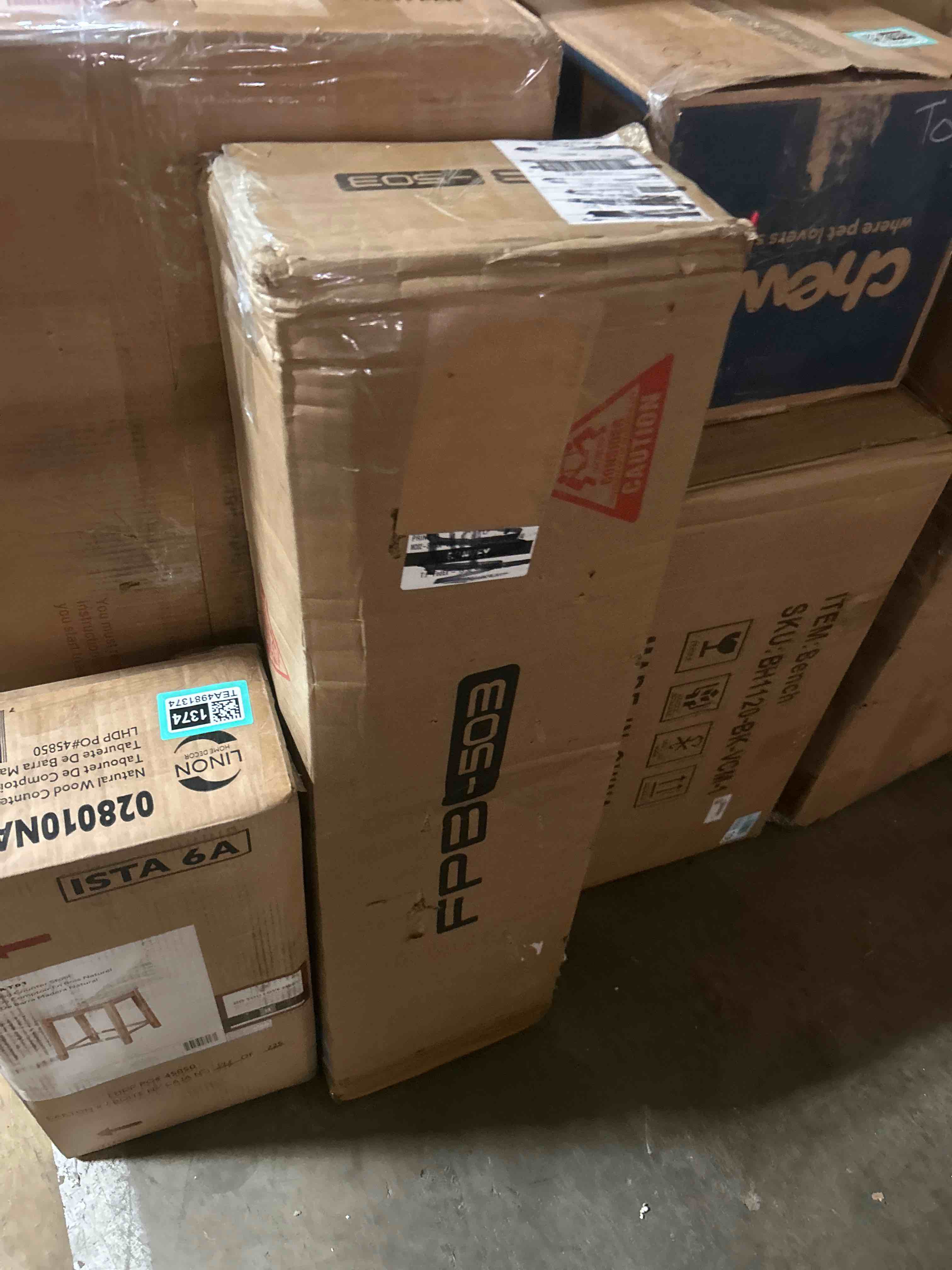 Condition photo showing Good Condition for storage shelves - 3 tier shelf organizer, sturdy metal garage shelving with adjustable leveling feet, space-saving shelves organizer for pantry, laundry, kitchen (18" x 12" x 30", black) black 18.0w x 12.0d x 30.0h (3t)