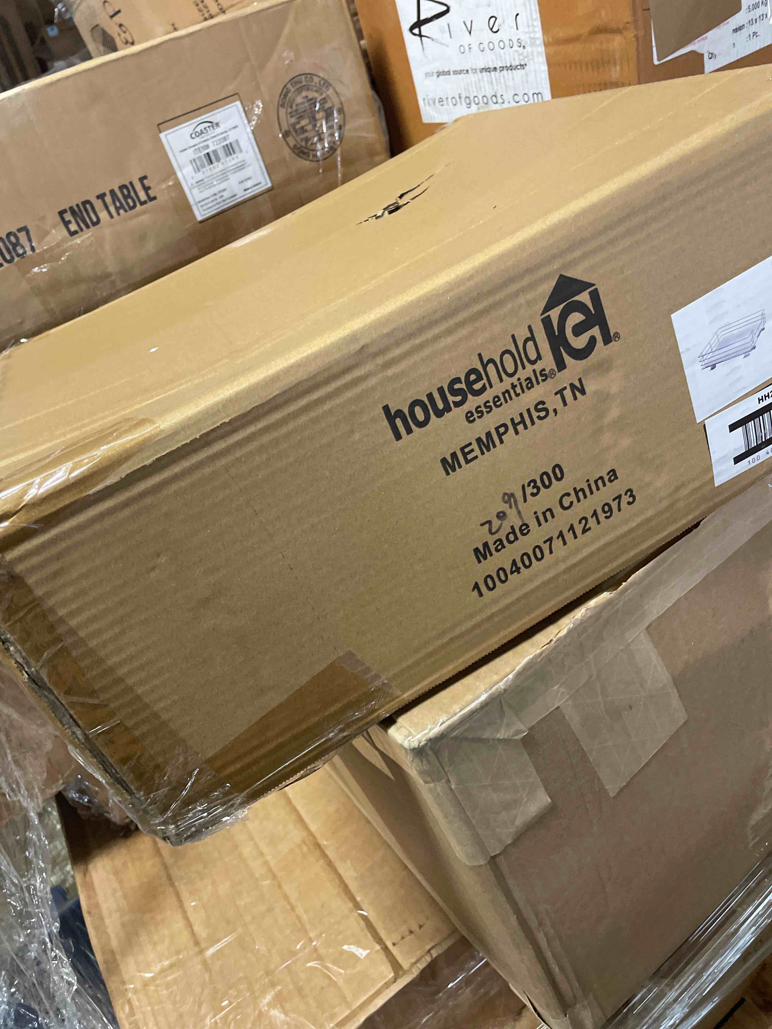 Condition photo showing New/Like New for household essentials 15  wide cabinet organizer  silver