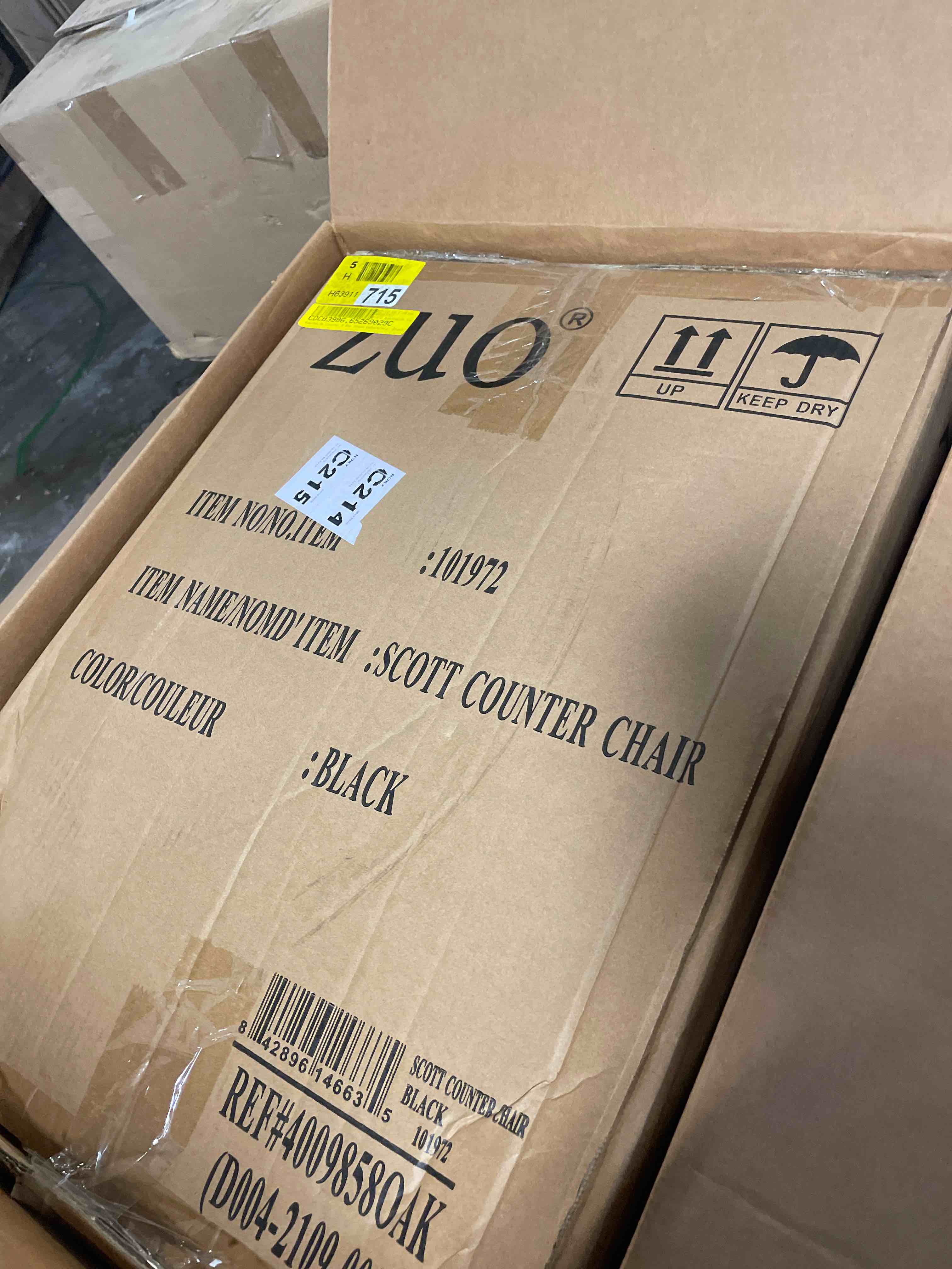 Condition photo showing New/Like New for zuo modern scott 18.5 in. counter chair