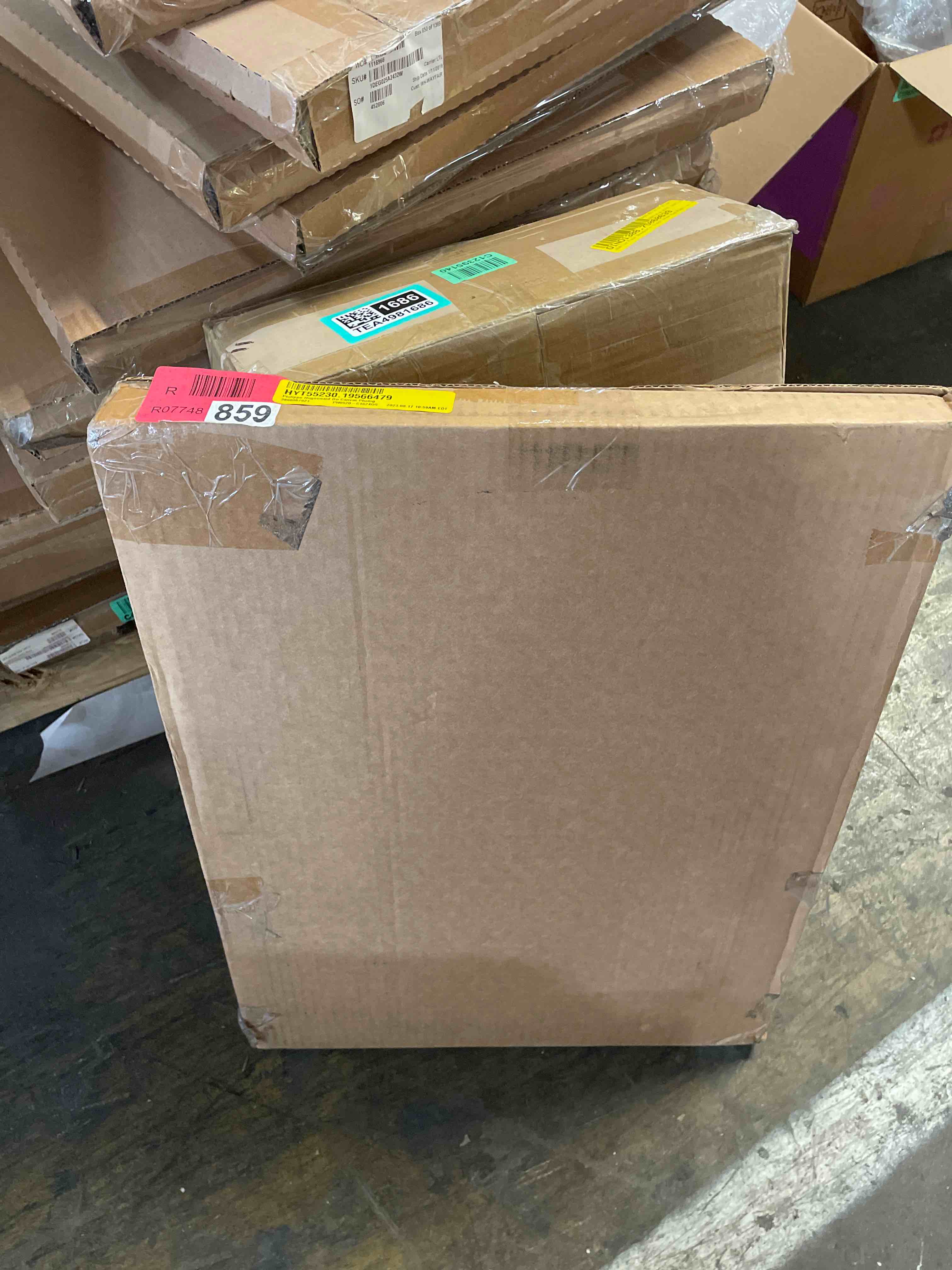 Condition photo showing New/Like New for " philippe hugonnard " by philippe hugonnard