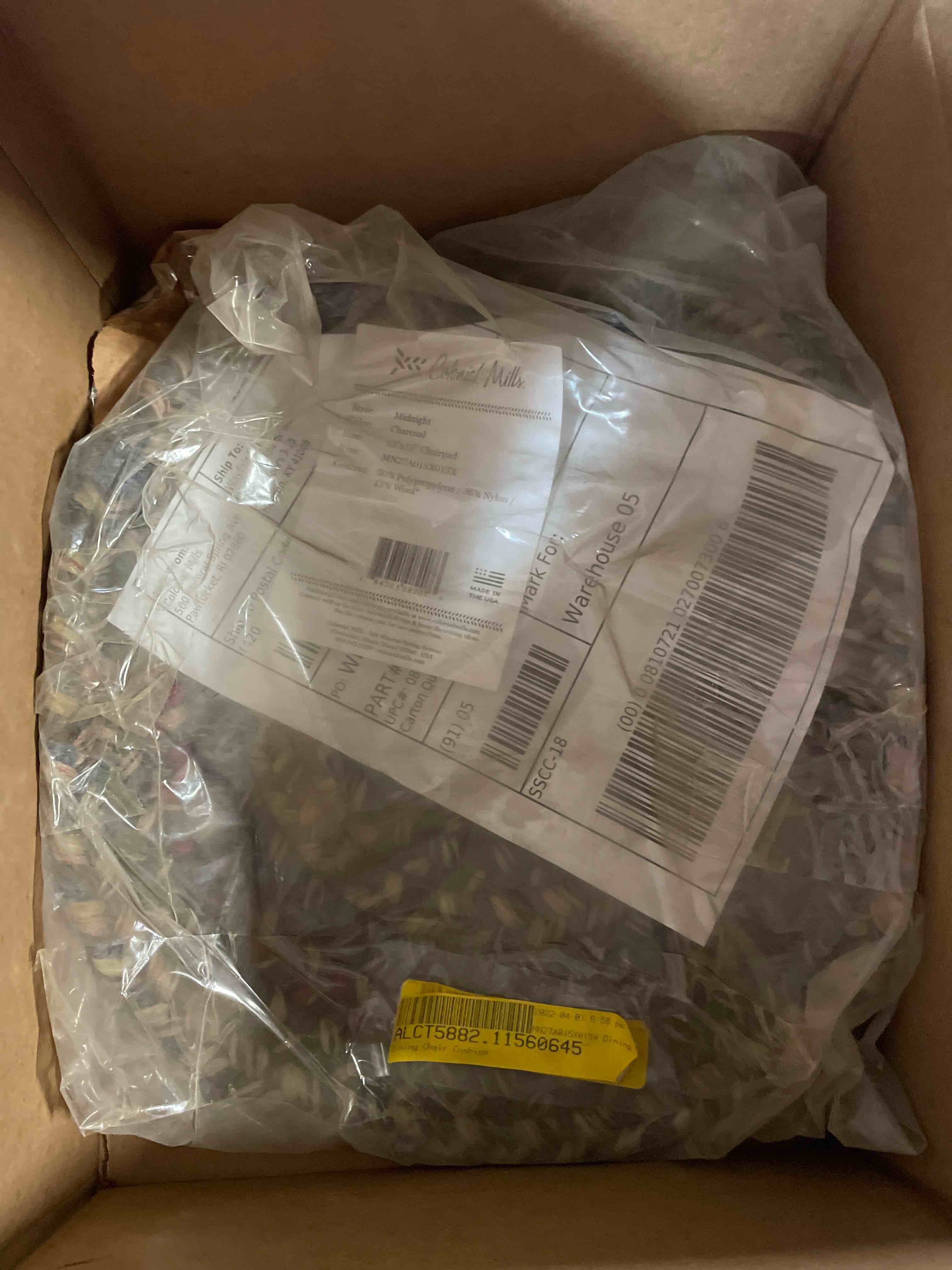 Condition photo showing New/Like New for colonial mills twilight stair tread