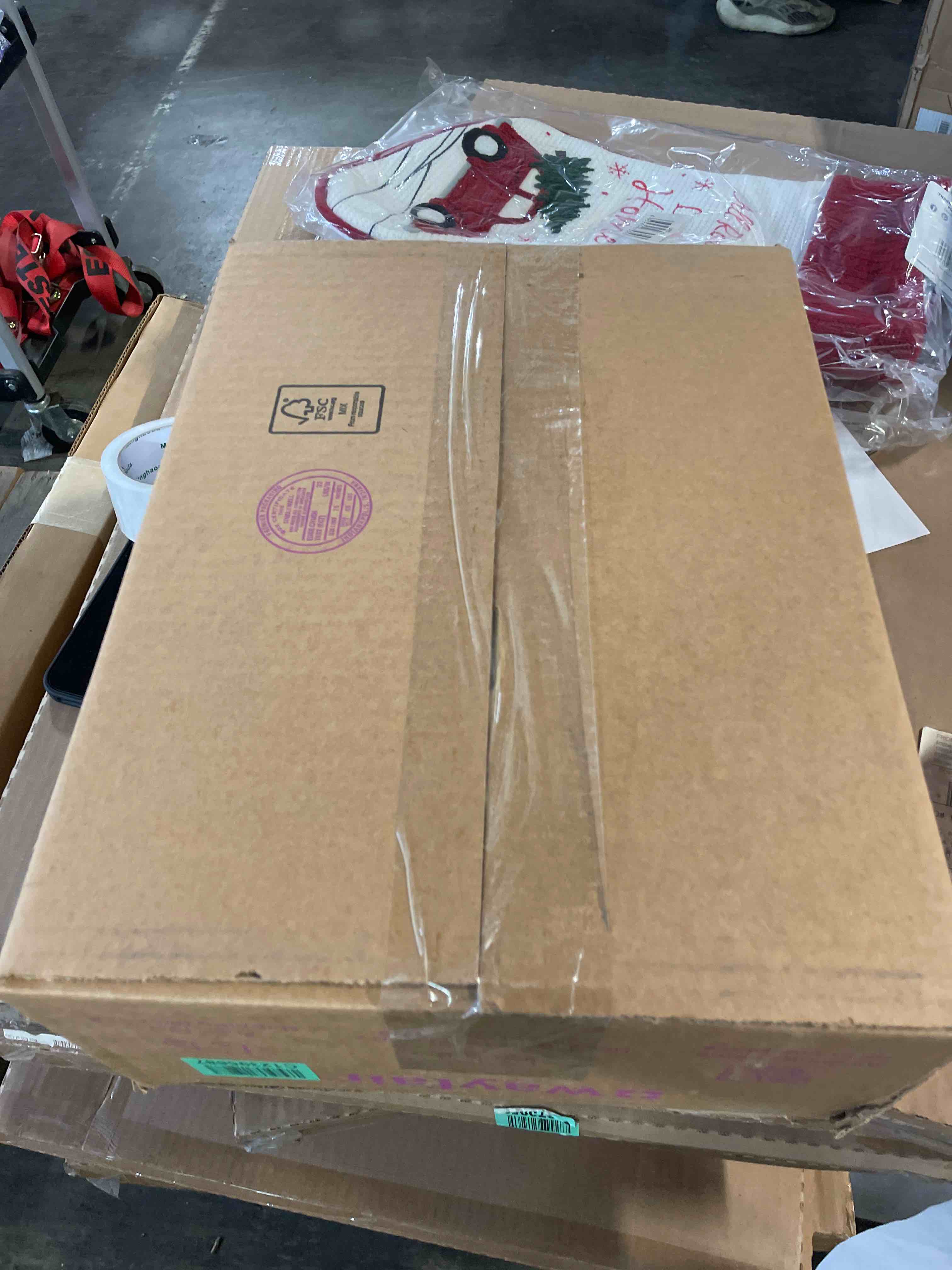https://s3.amazonaws.com/lotting-images-prod/phillipi/TEA4981691_1776954351084.jpeg