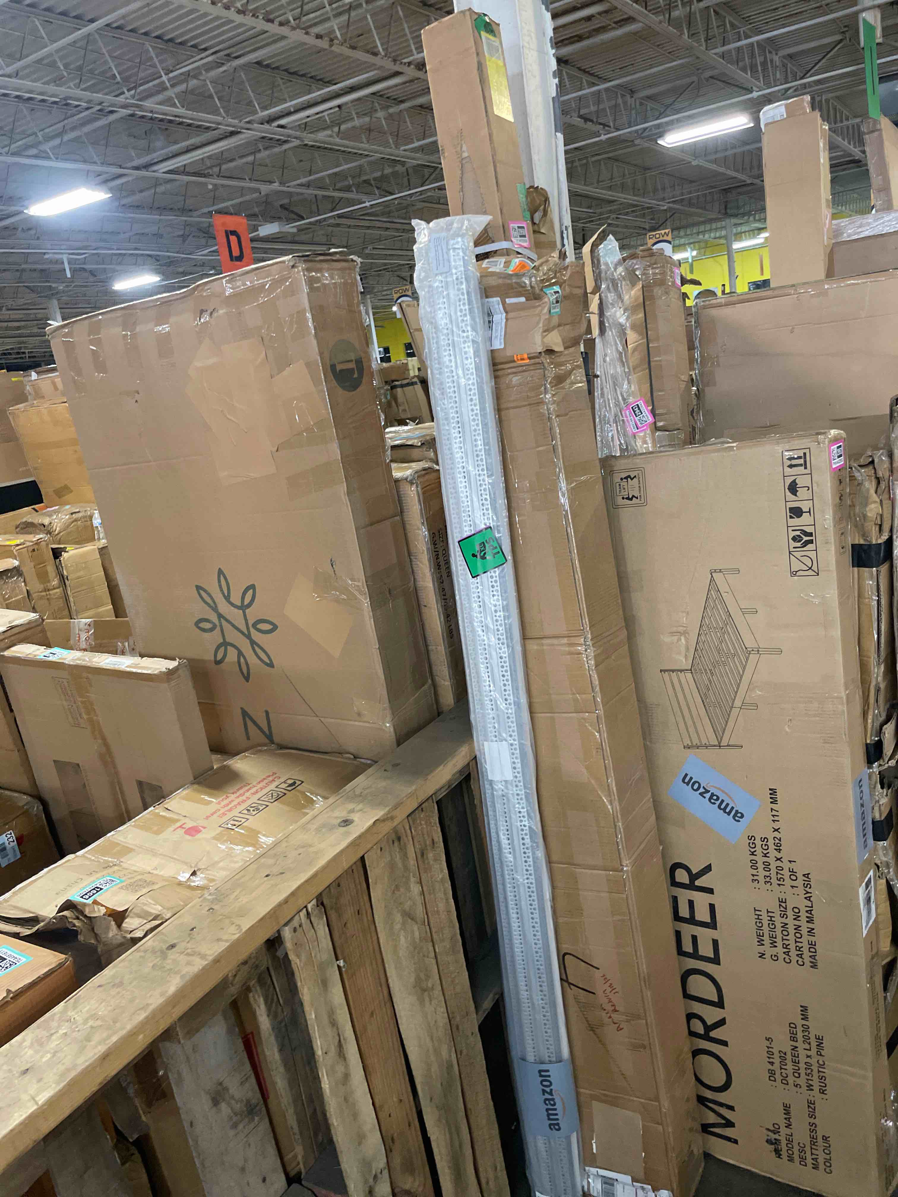 Condition photo showing New/Like New for 10 pieces 72" aluminum din rails,rohs standard slotted din rail,with extra screws for hardware components mounting (19inch)