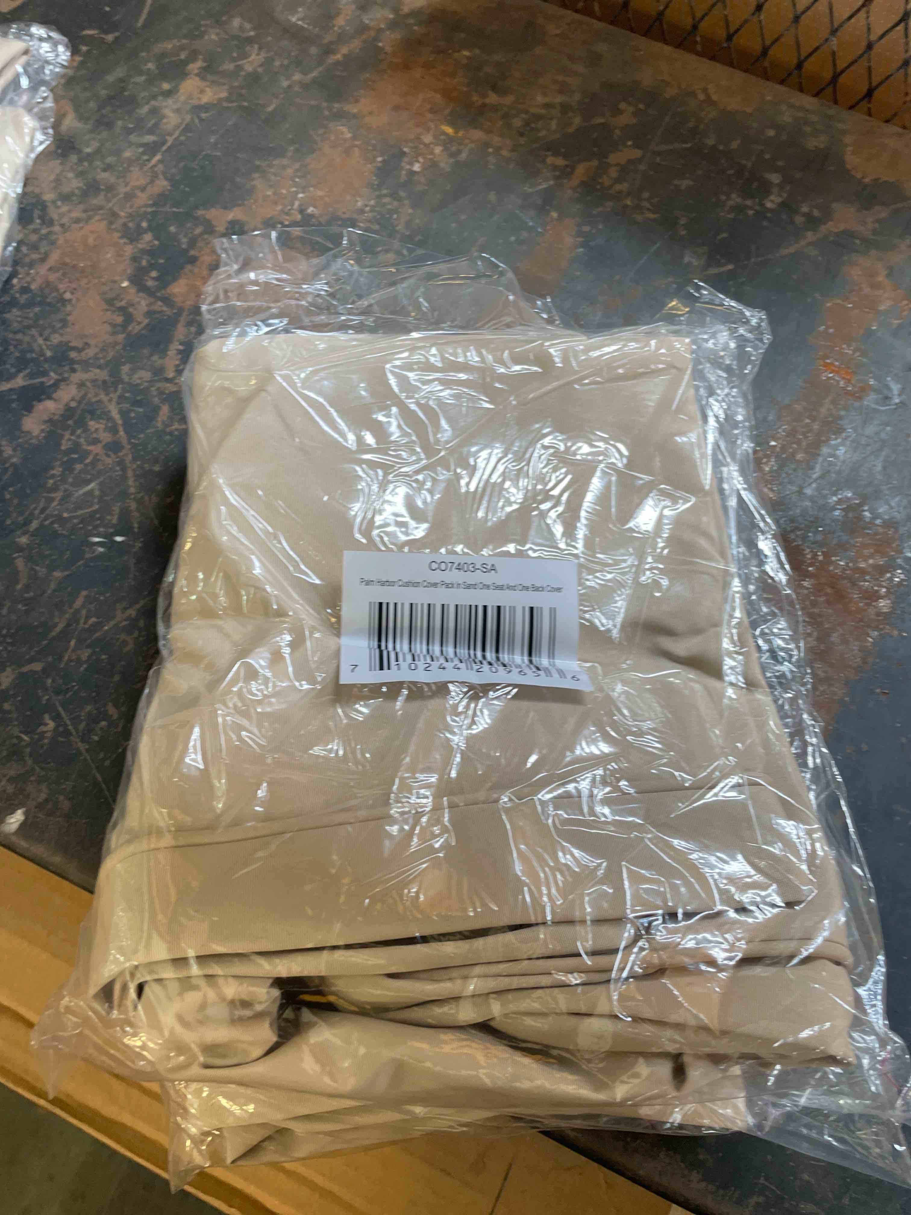 https://s3.amazonaws.com/lotting-images-prod/phillipi/TEA4981874_1777051081007.jpeg