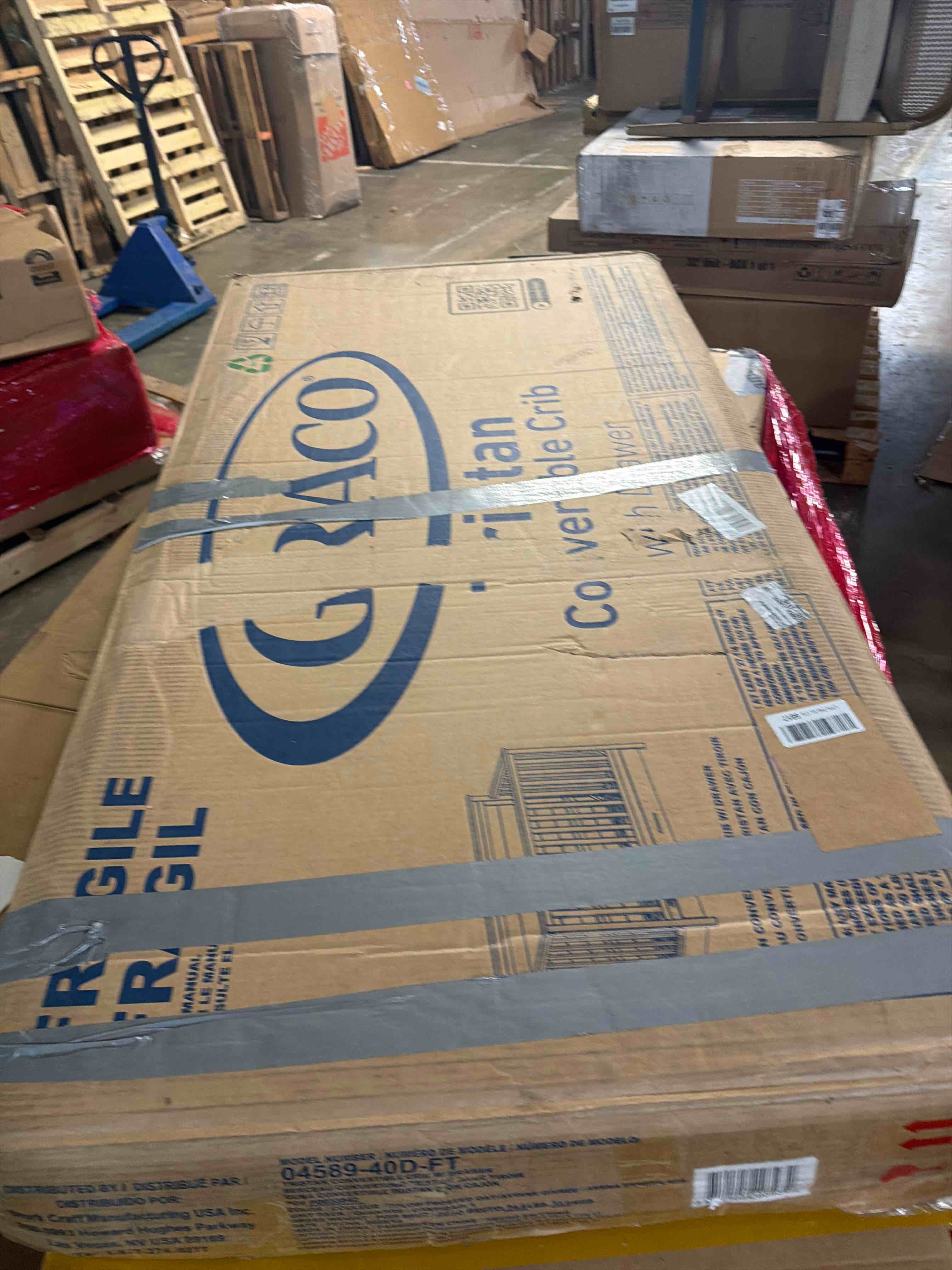 Condition photo showing Good Condition for graco tristan 5-in-1 convertible crib with drawer (frosted oat) β greenguard gold certified, fits standard crib mattress, premium handle, converts to toddler bed, daybed, and full-size bed