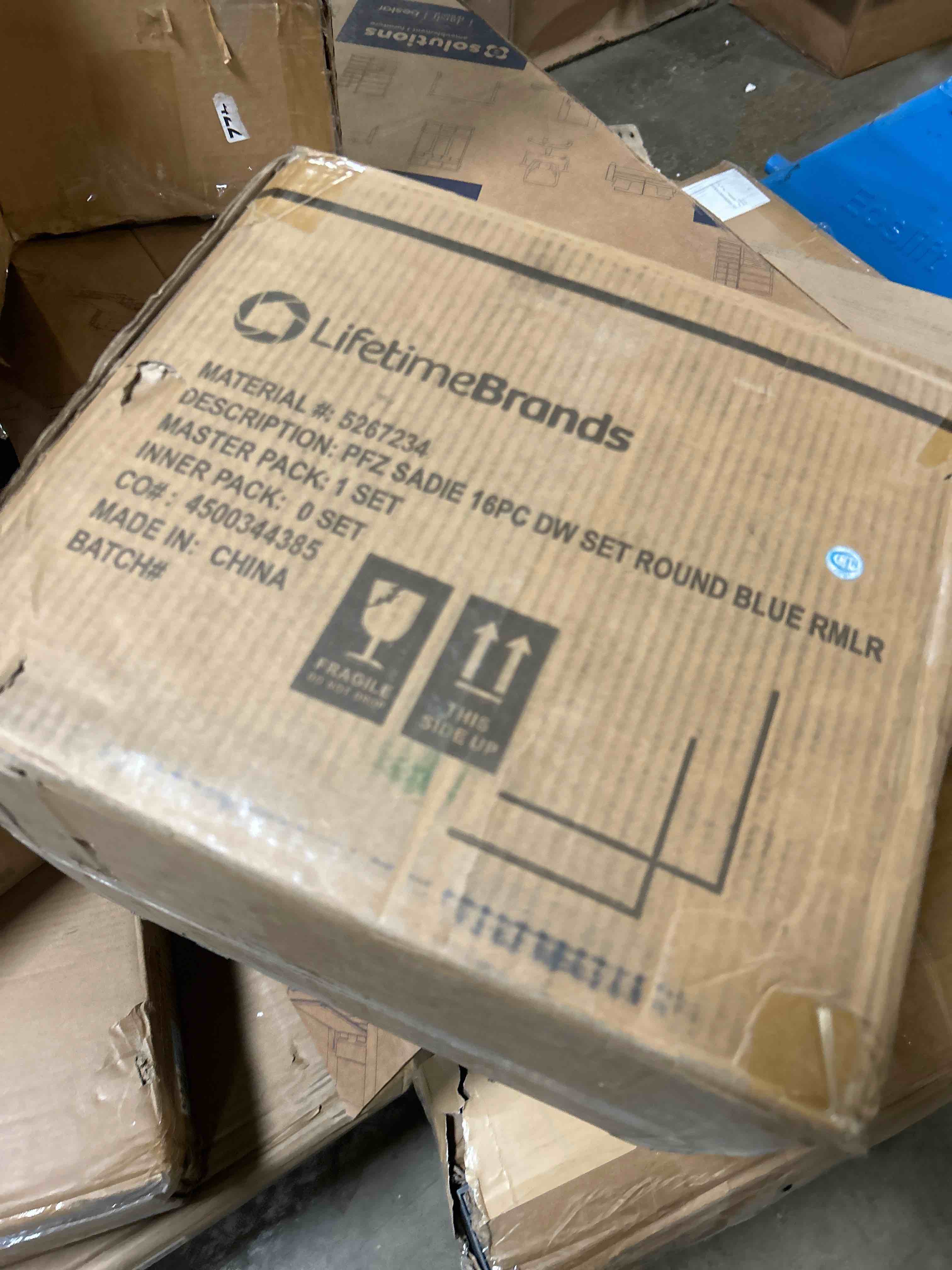 https://s3.amazonaws.com/lotting-images-prod/phillipi/TEA4982441_1777477950454.jpeg