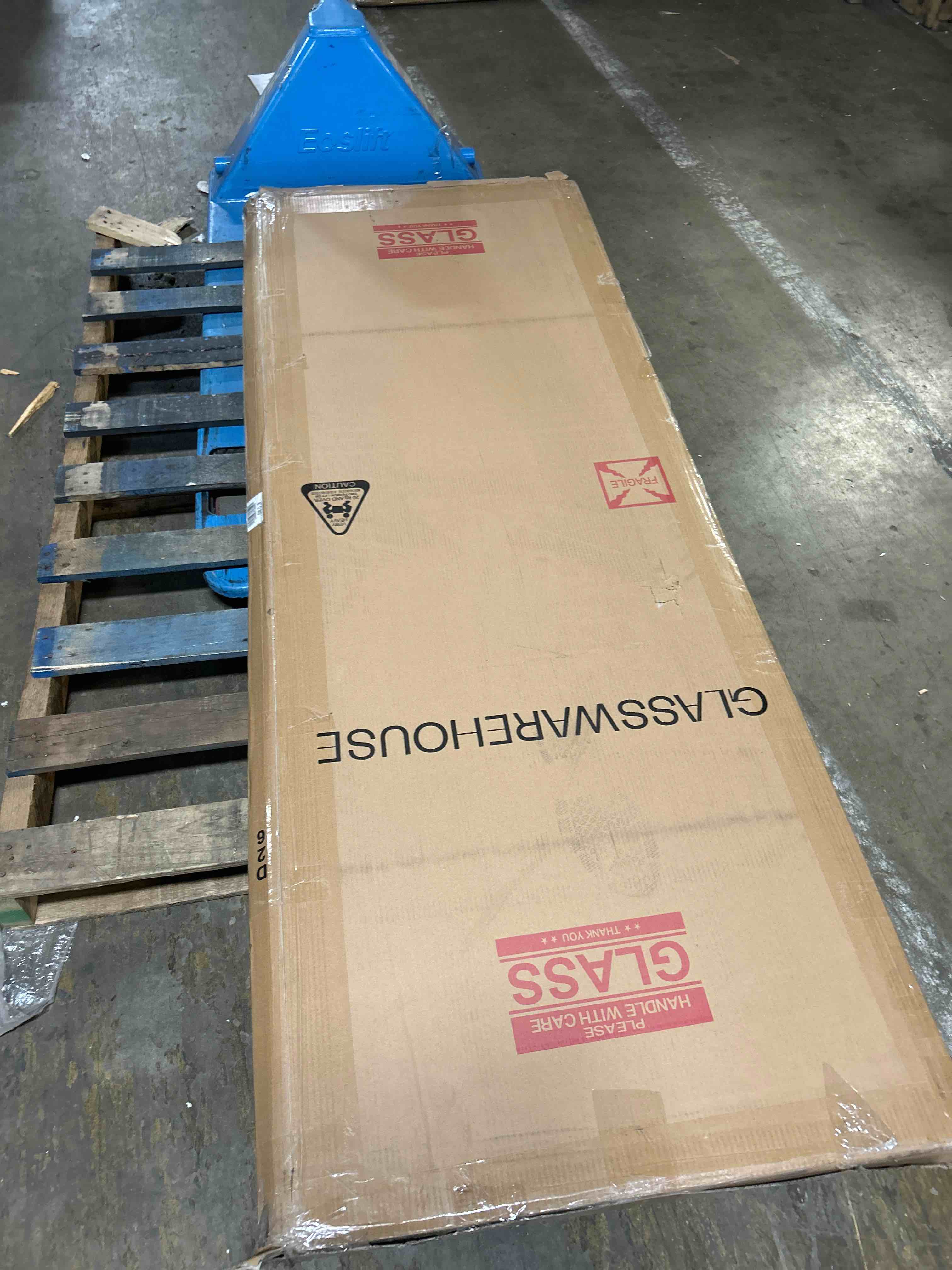 https://s3.amazonaws.com/lotting-images-prod/phillipi/TEA4982451_1777482930004.jpeg