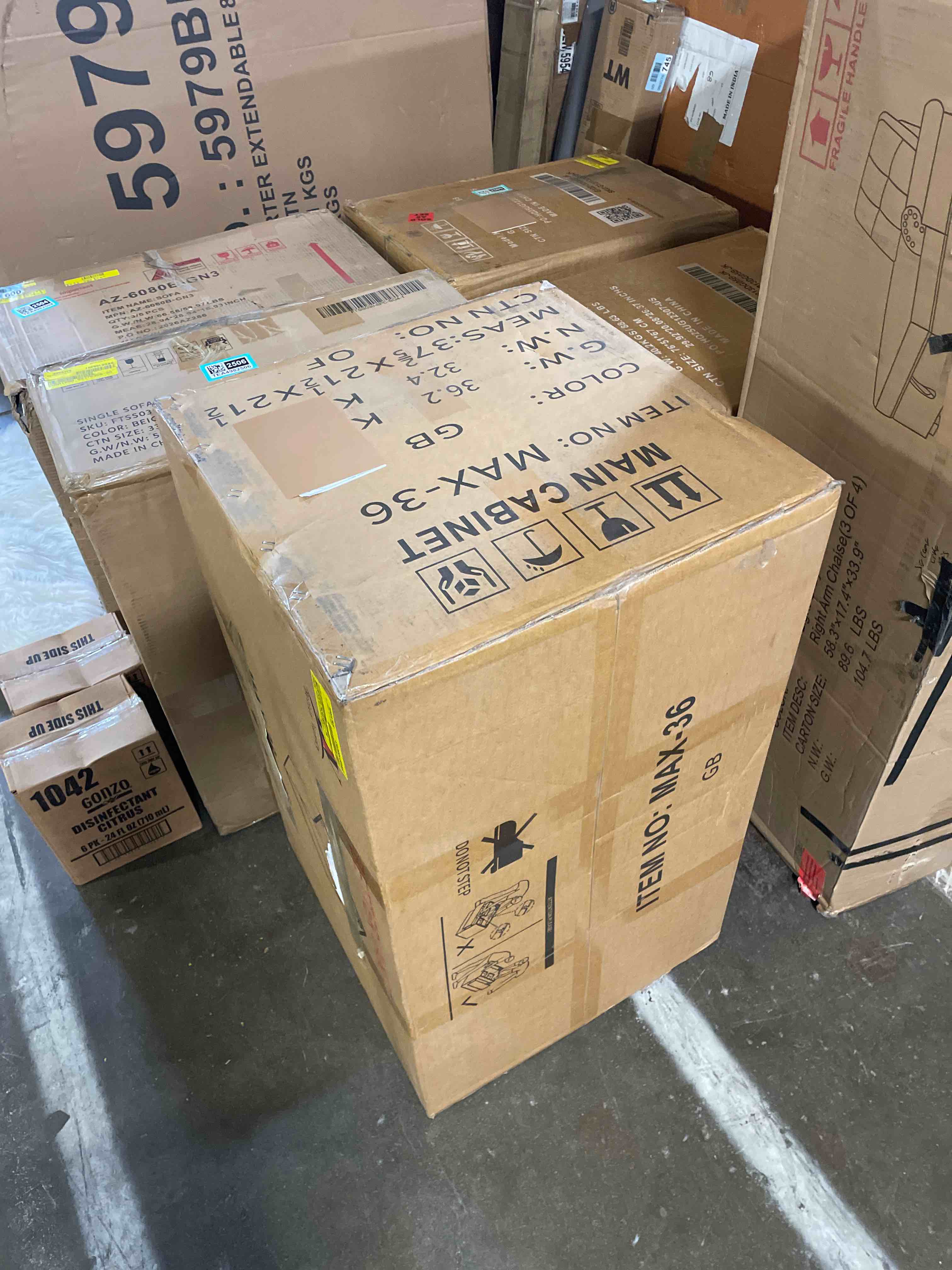 https://s3.amazonaws.com/lotting-images-prod/phillipi/TEA4982508_1777567248324.jpeg