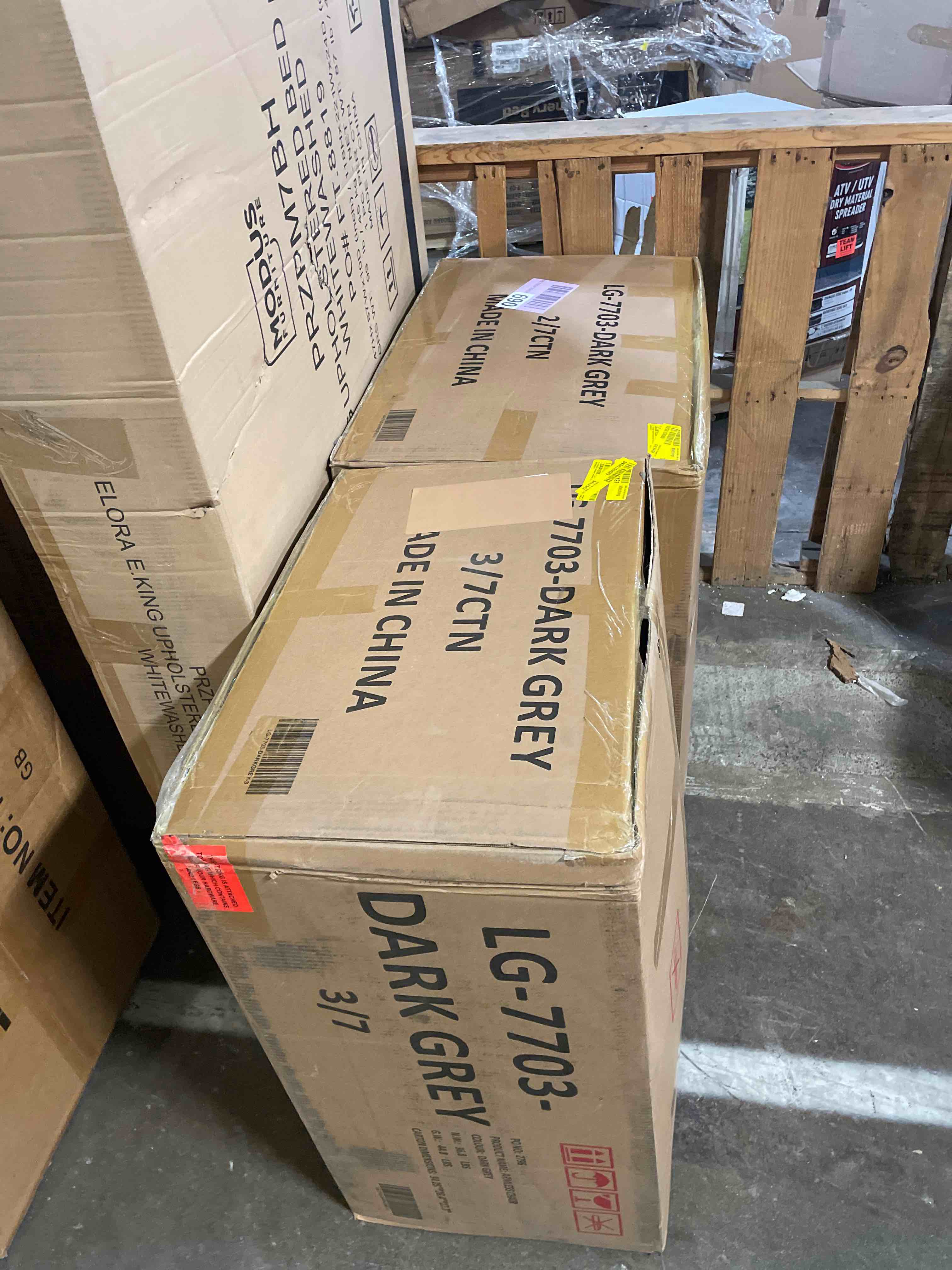https://s3.amazonaws.com/lotting-images-prod/phillipi/TEA4982510_1777567599182.jpeg