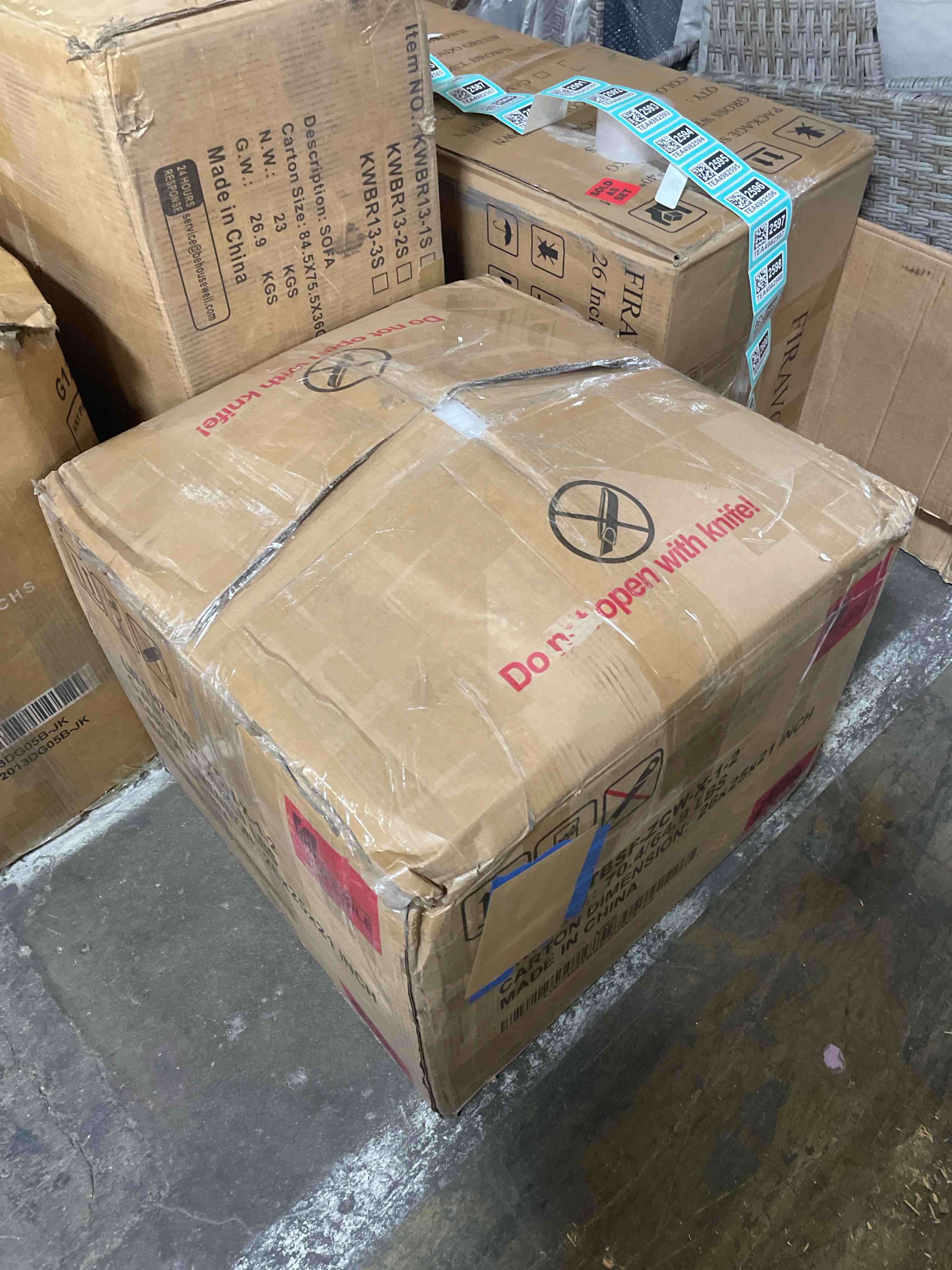https://s3.amazonaws.com/lotting-images-prod/phillipi/TEA4982583_1777665858854.jpeg