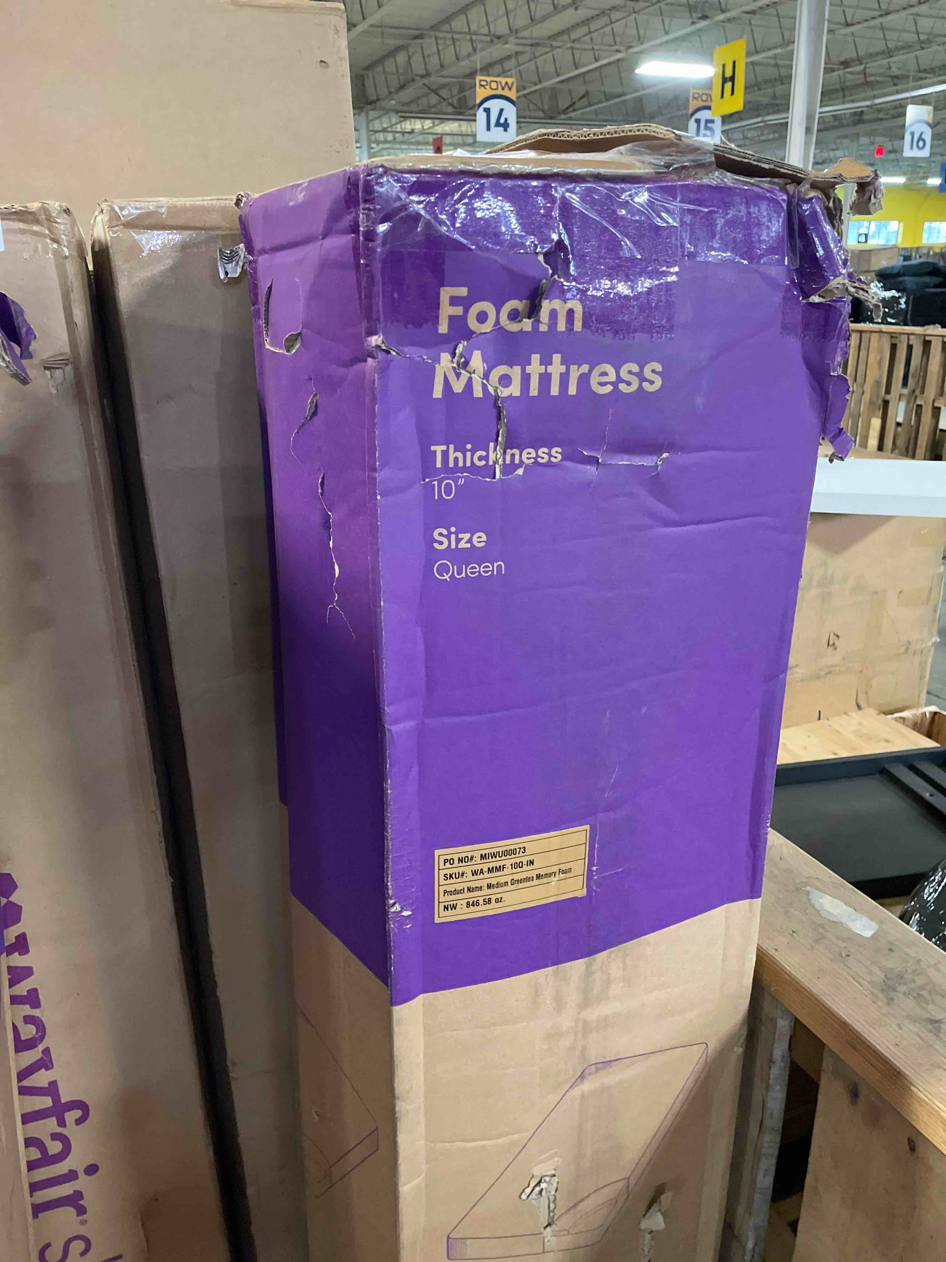 https://s3.amazonaws.com/lotting-images-prod/phillipi/TEA4983002_1778016126952.jpeg