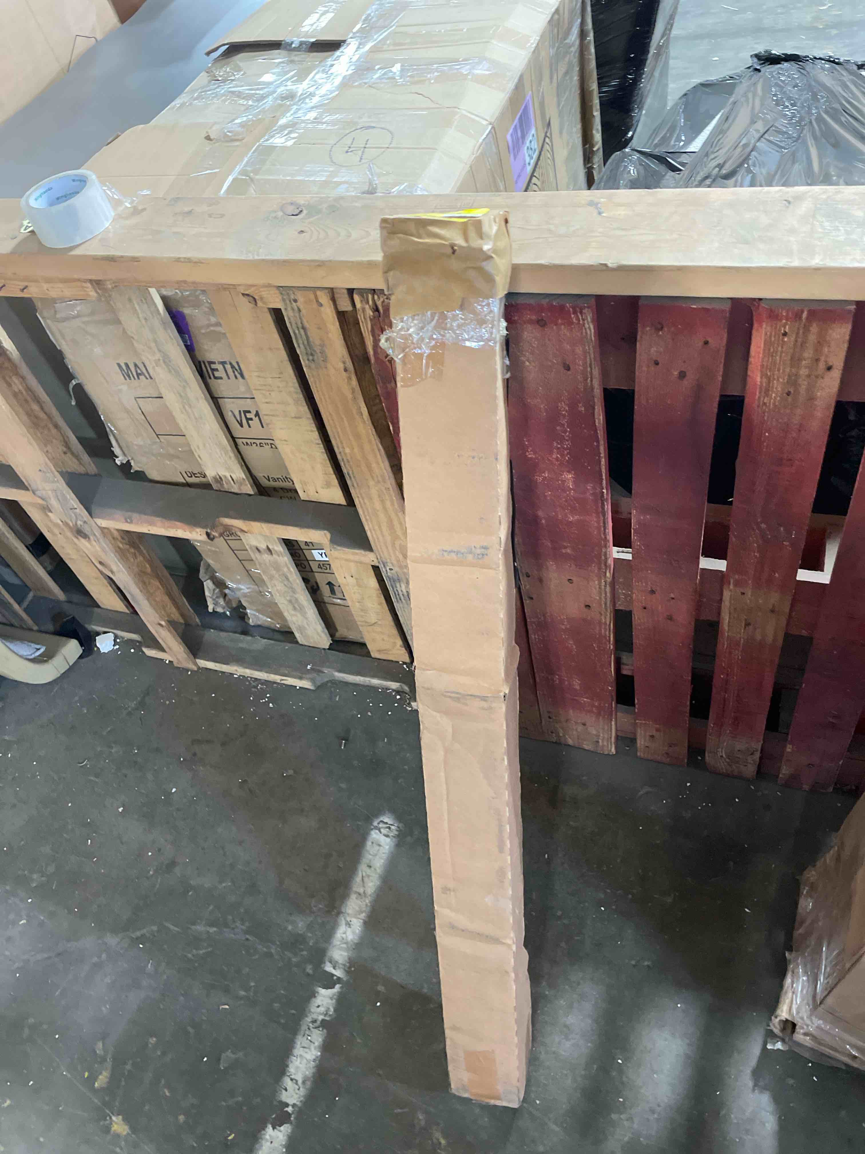 https://s3.amazonaws.com/lotting-images-prod/phillipi/TEA4983040_1778086859675.jpeg
