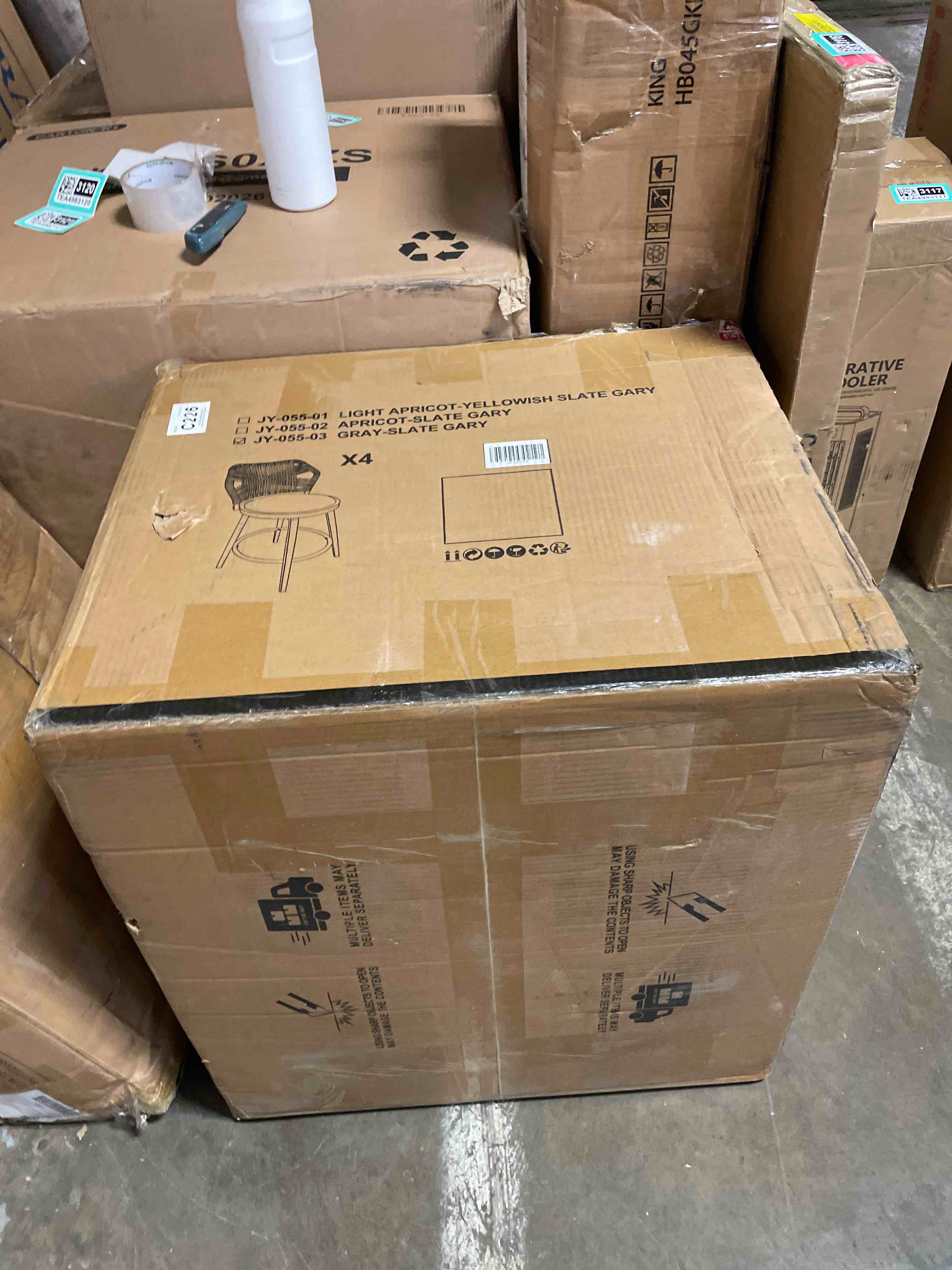 https://s3.amazonaws.com/lotting-images-prod/phillipi/TEA4983119_1778095407276.jpeg