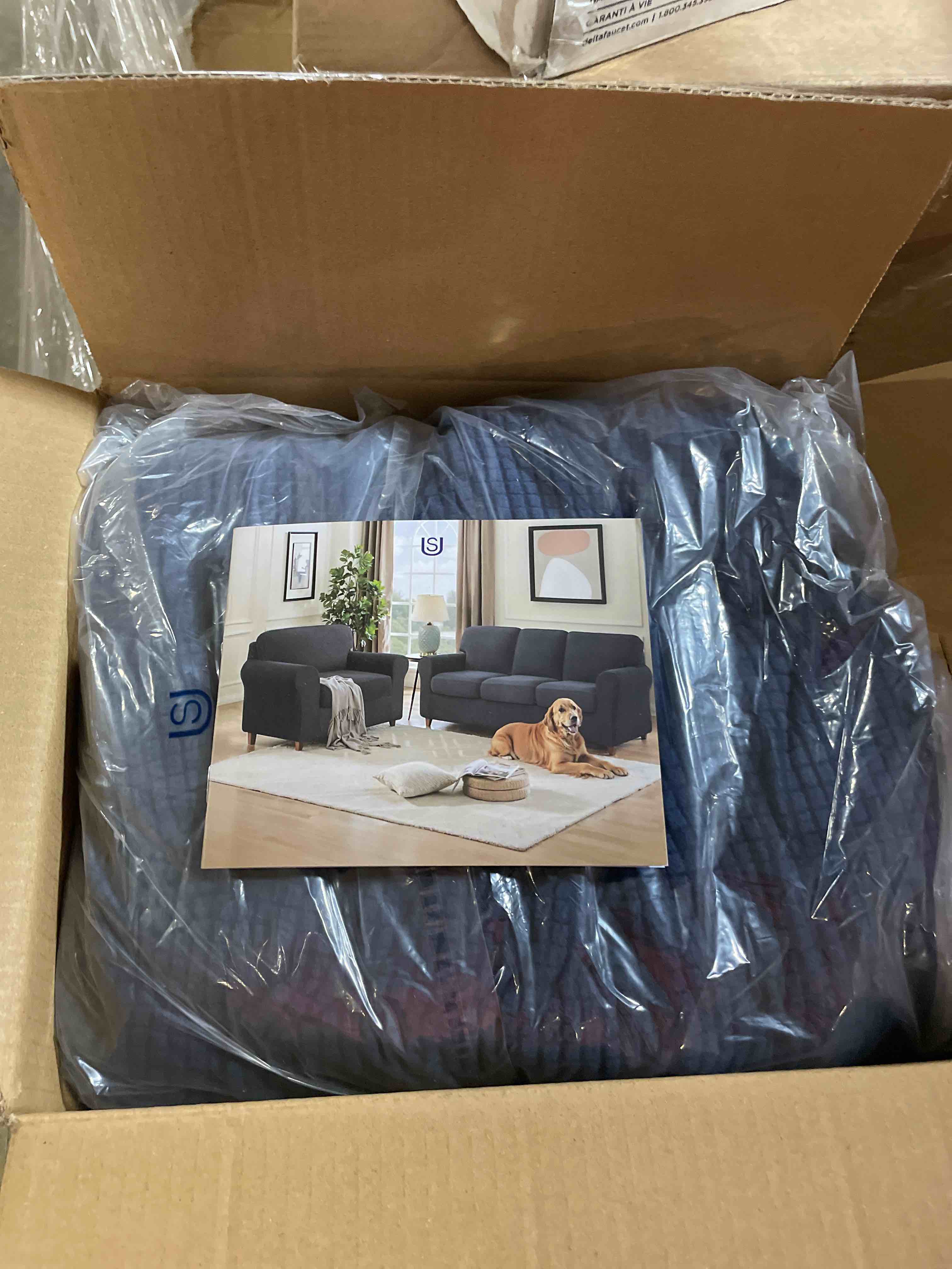 https://s3.amazonaws.com/lotting-images-prod/phillipi/TEA4983388_1778692920738.jpeg