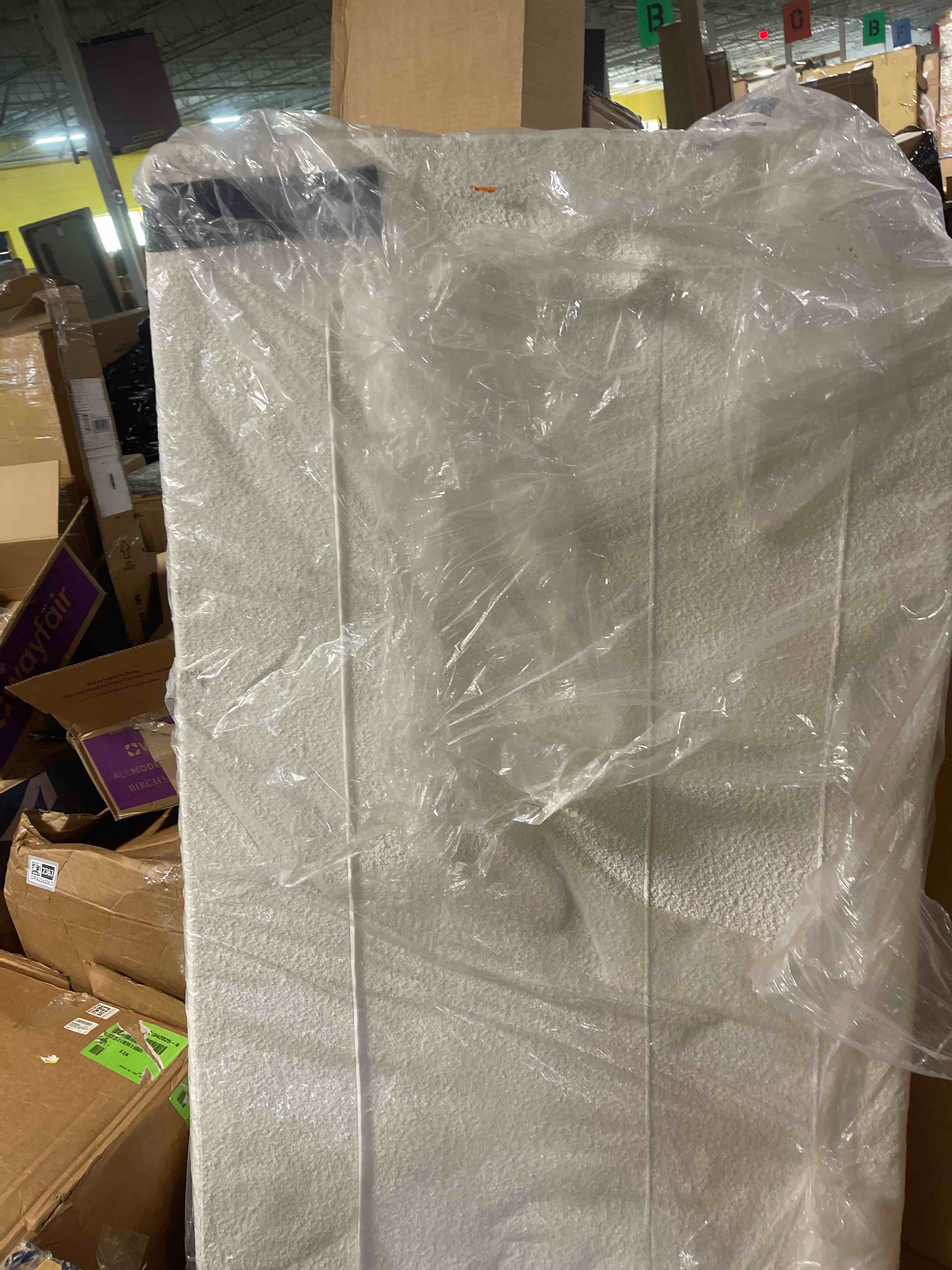 https://s3.amazonaws.com/lotting-images-prod/phillipi/TEA4983536_1778598012269.jpeg