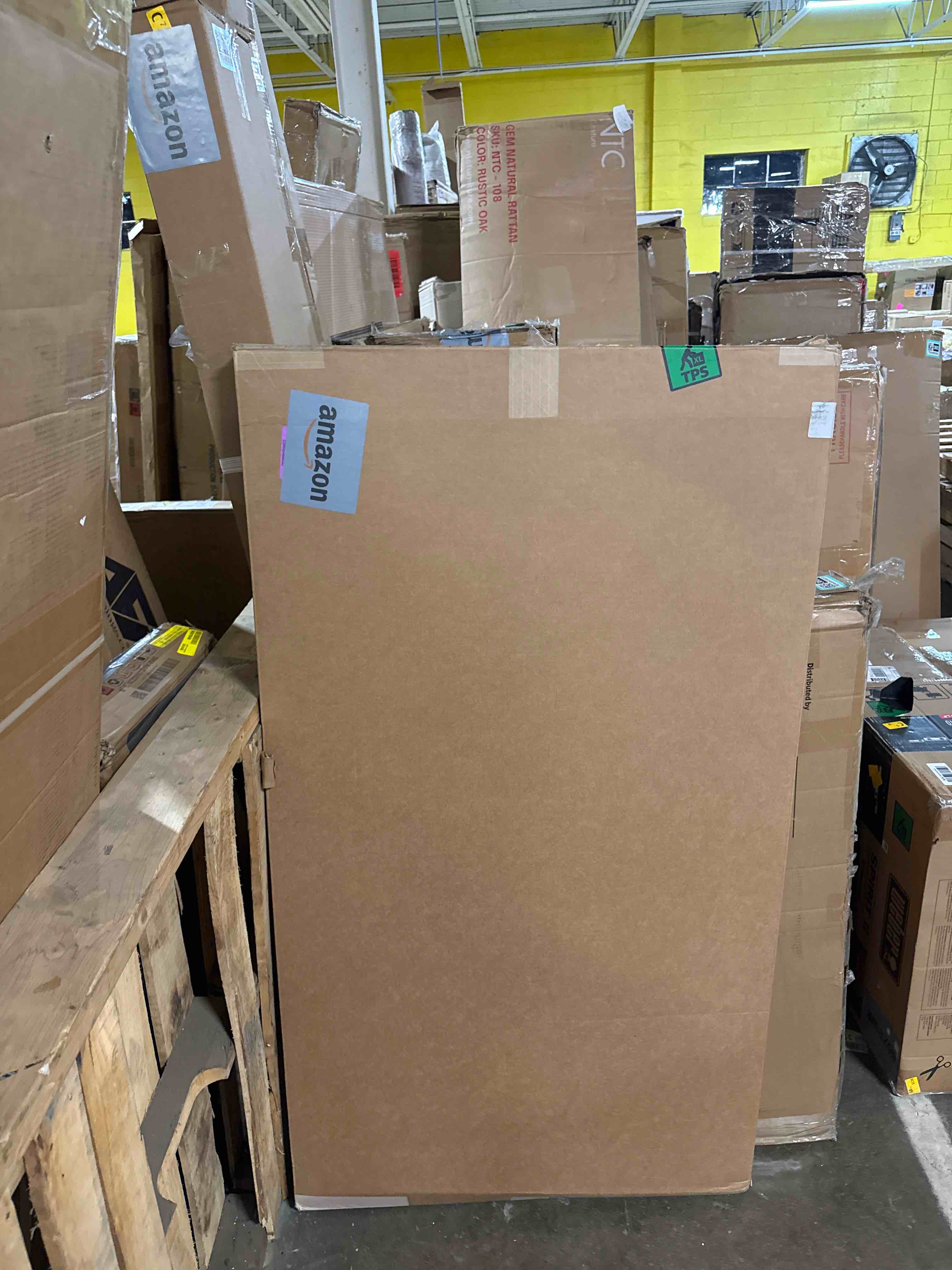 Condition photo showing New/Like New for officesimpli washer dryer countertop w non-slip pads, made in usa, laundry room wood topper, washer dryer cover for top, laundry guard, laundry countertop, laminate finish, (glacier white), large