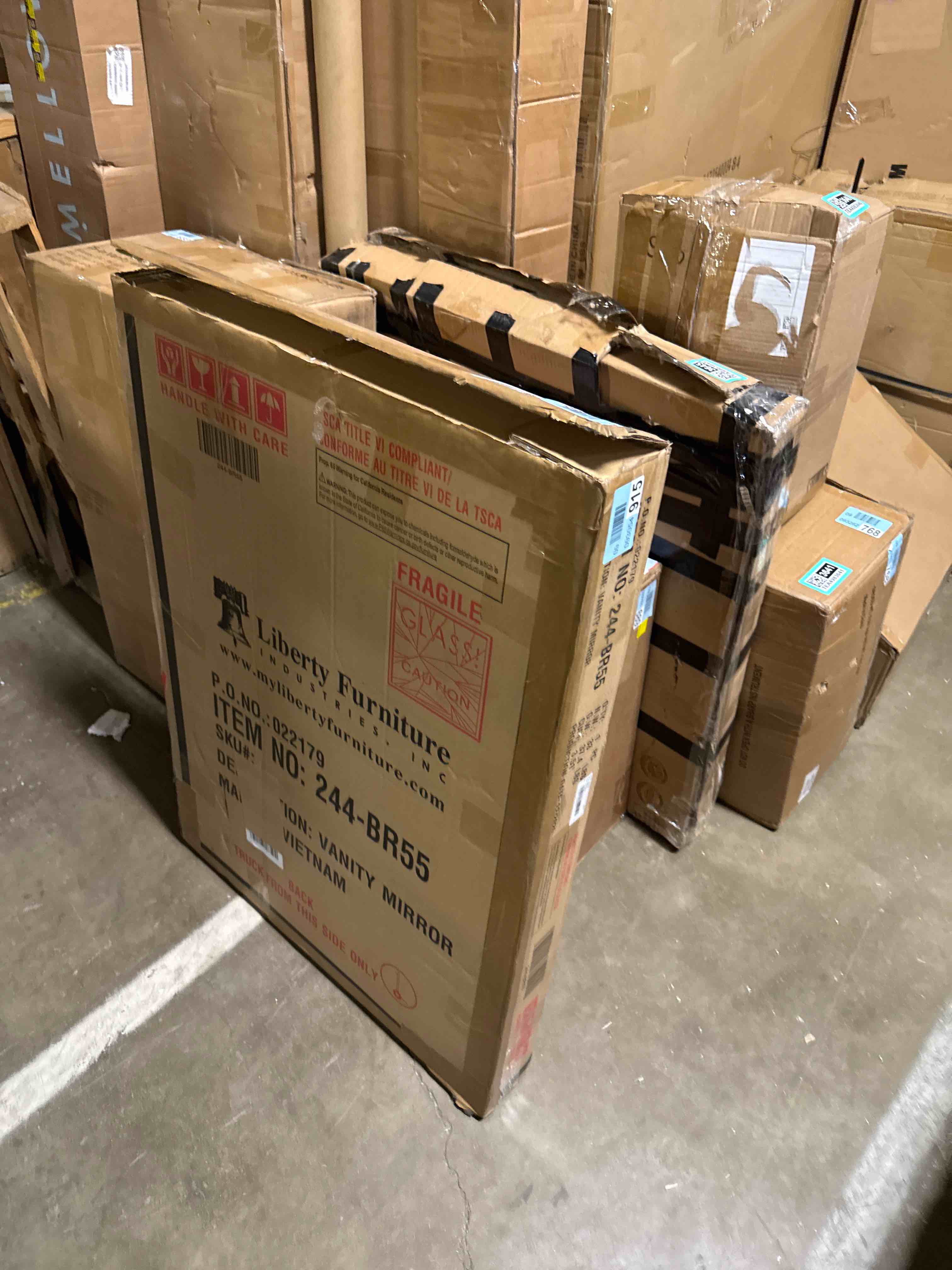 https://s3.amazonaws.com/lotting-images-prod/phillipi/TEA4983649_1778693373404.jpeg