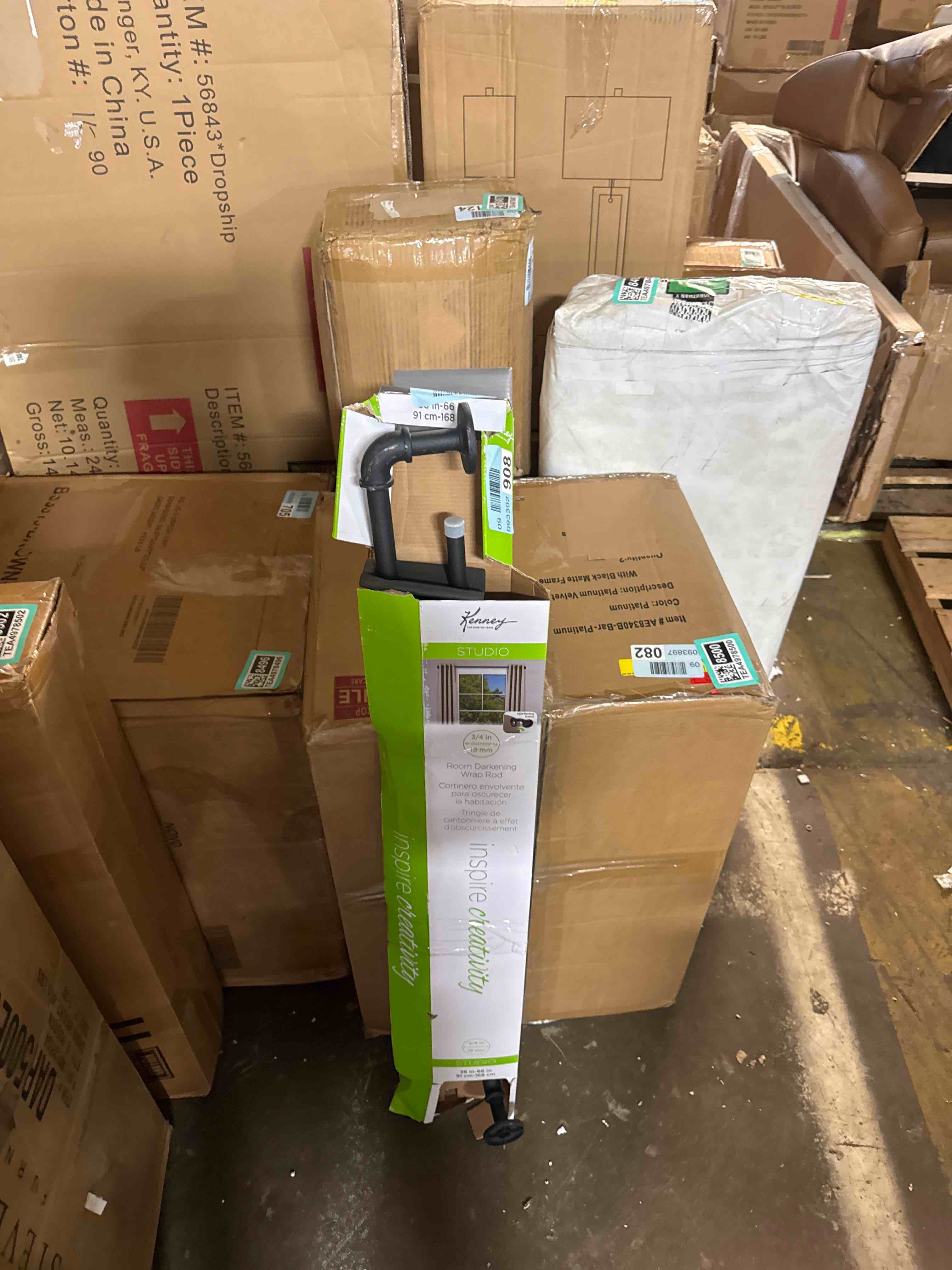 https://s3.amazonaws.com/lotting-images-prod/phillipi/TEA4983995_1779806435571.jpeg