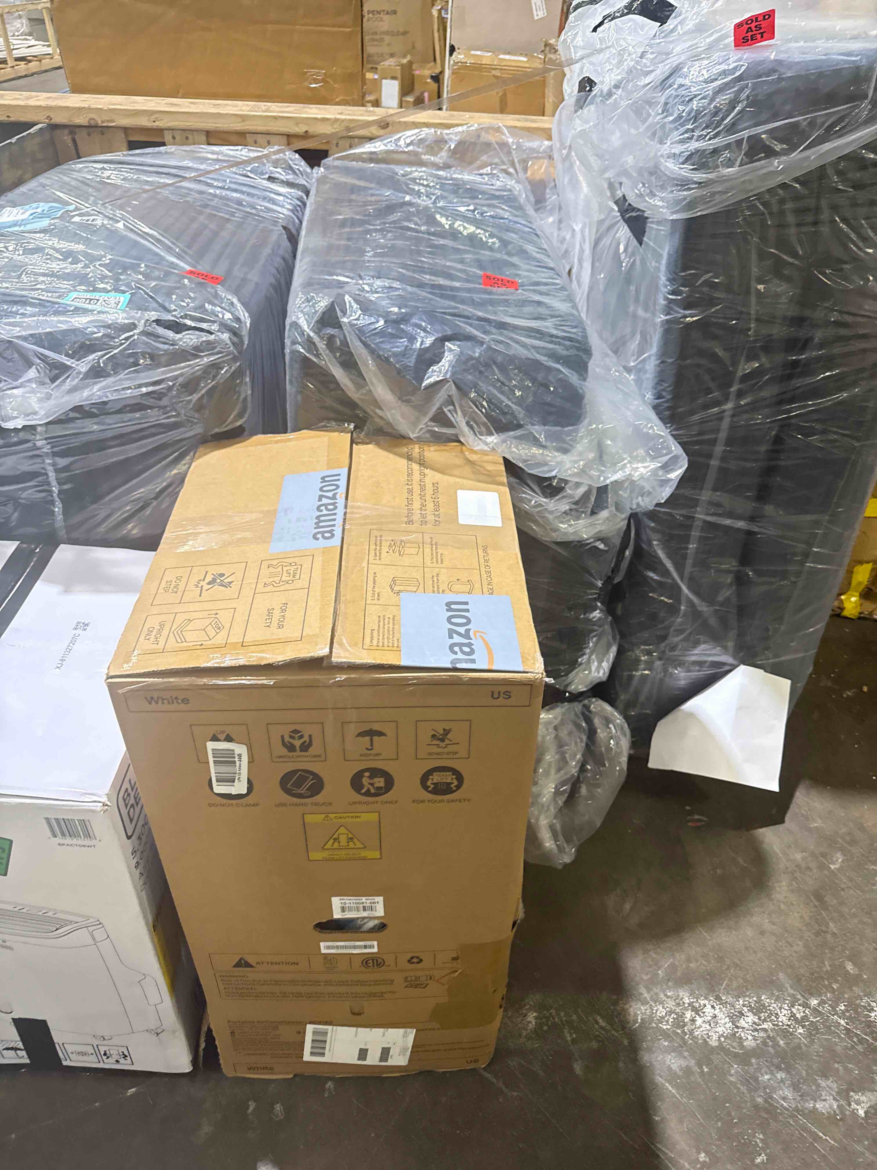 Condition photo showing As Is for dreo portable air conditioners, 8000 btu ashrae (5000 btu doe) smart ac unit for bedroom with drainage-free cooling, 45db quiet, app/voice/remote, portable ac for room indoors, ac318s