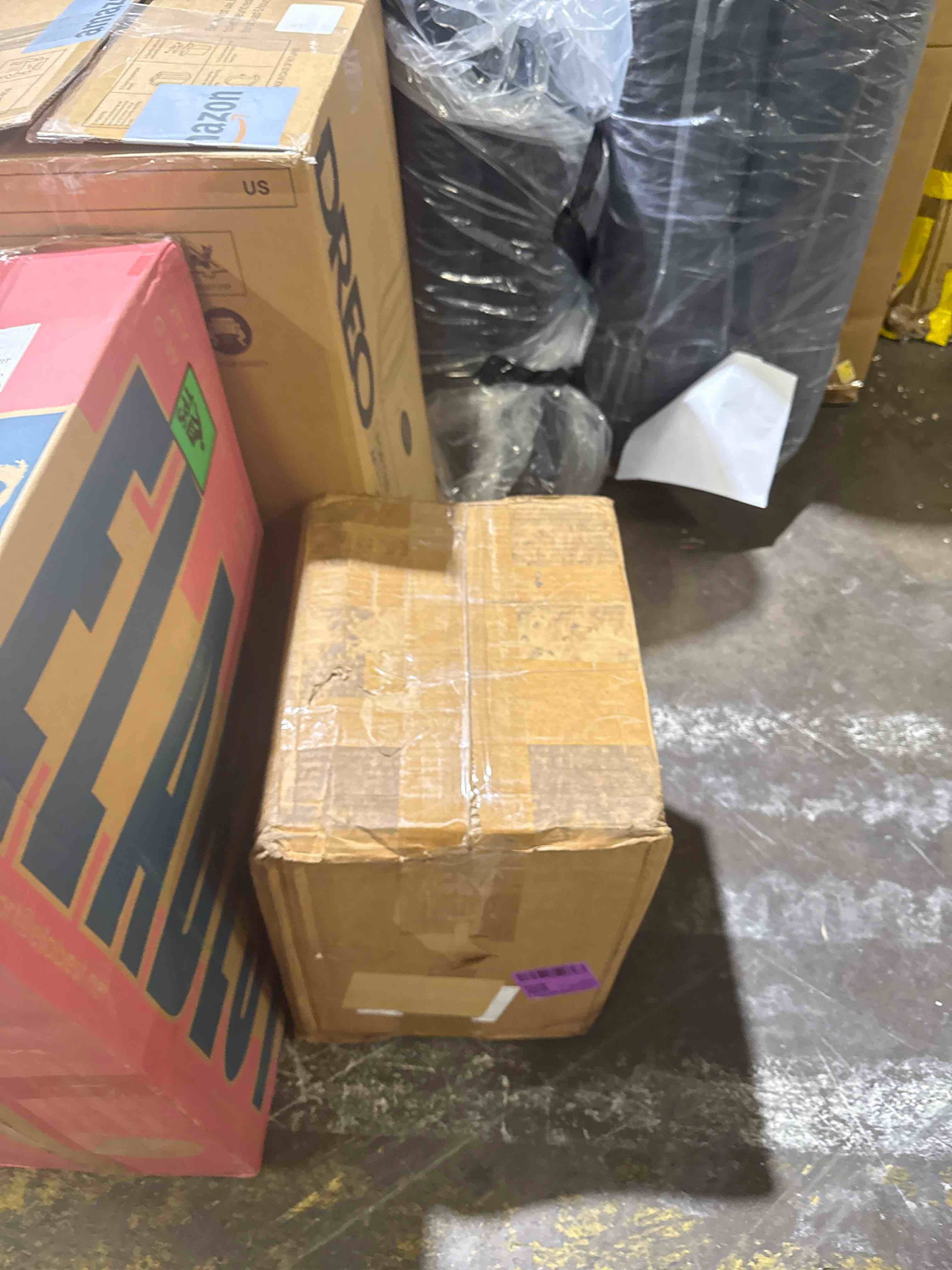 Condition photo showing New/Like New for amazon basics 30% recycled multipurpose copy & print paper, 8.5 x 14 in, 20 lb weight, 92 bright, white, 5000 sheets (10 reams) 10 reams | 5000 count (sheets) 30% recycled (8.5x14)