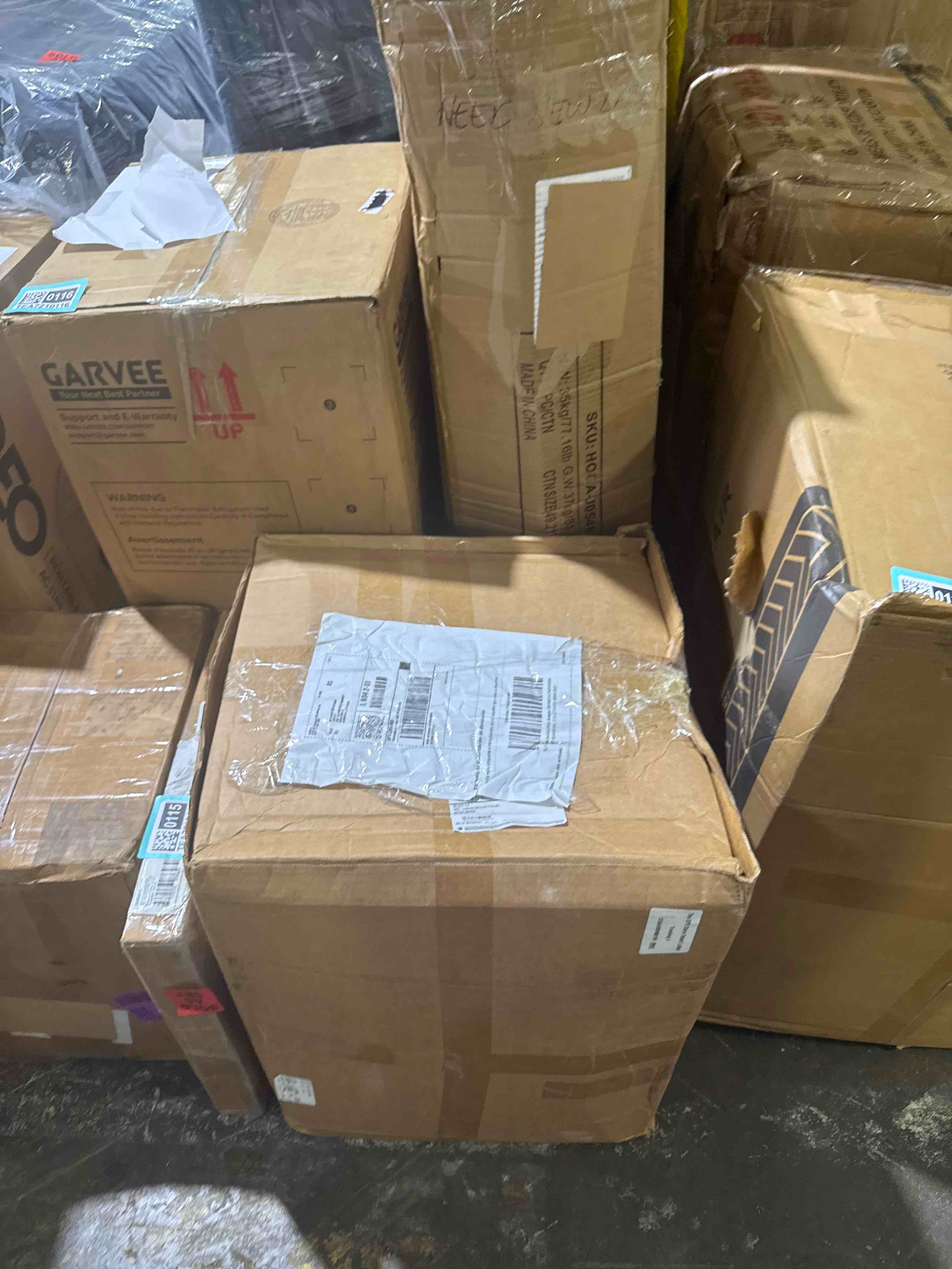 Condition photo showing New/Like New for levtex home viviana reversible full/queen comforter set (90x94in) with 2 pillowcases (26x20in) - floral - blush, green, white - 100% cotton full/queen size comforter set - soft, pre-washed multicolor comforter - full/queen