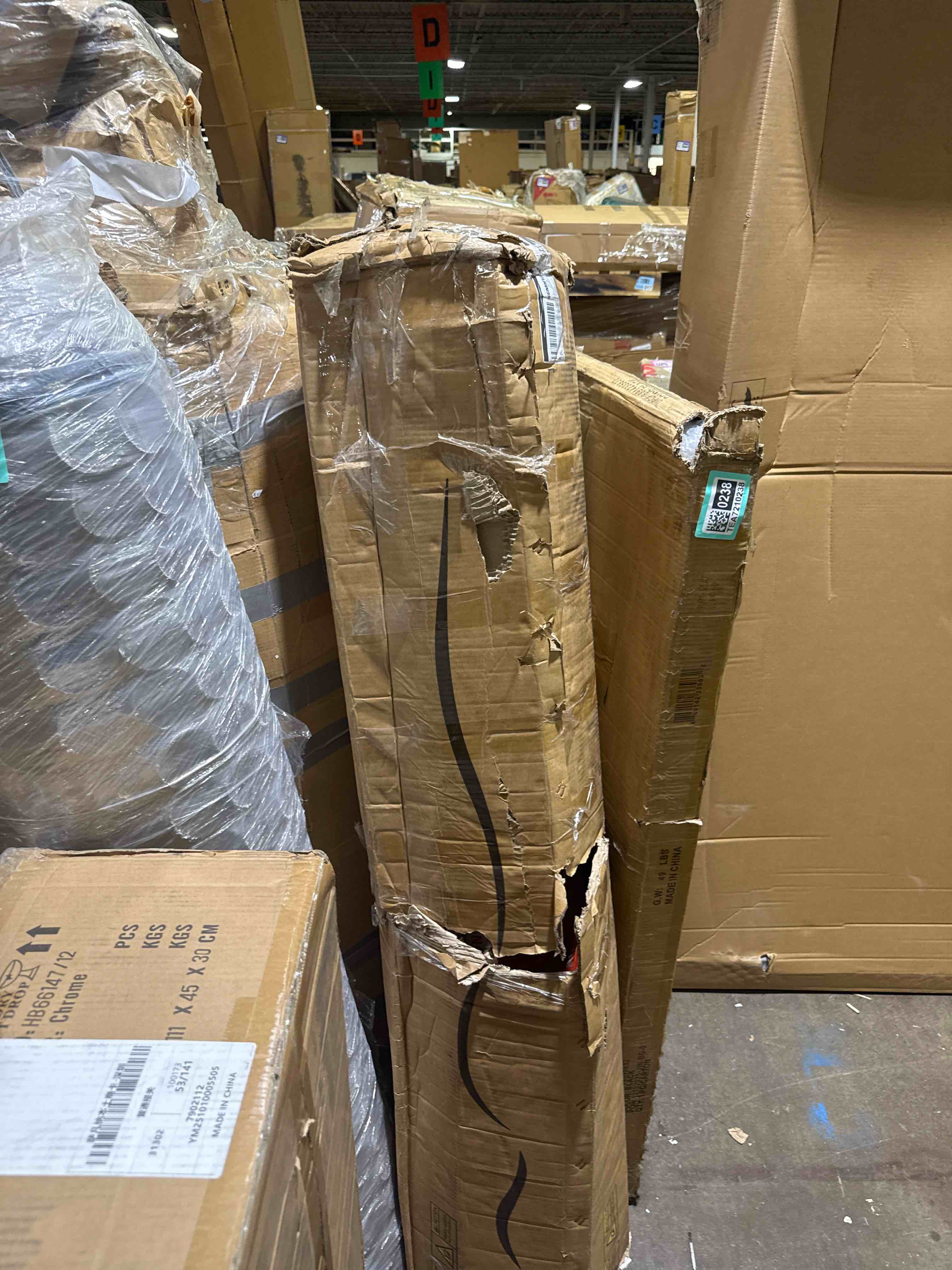 Condition photo showing New/Like New for queen mattress, 12 inch hybrid mattress queen size in a box, medium firm, pressure relief & motion isolation, gel memory foam pocket springs, certipur us certified, 365 nights trial 12 inch queen