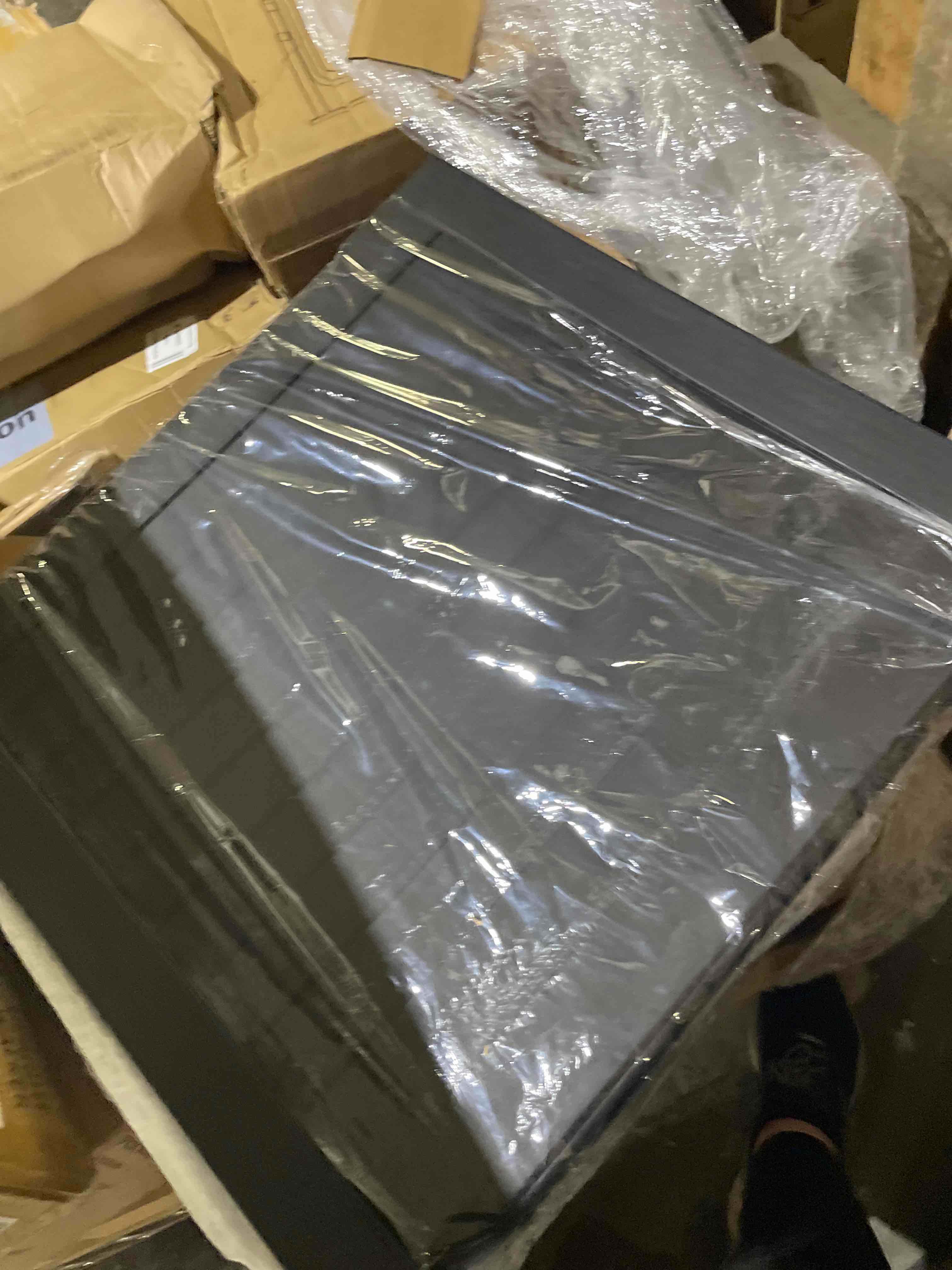 Condition photo showing New/Like New for nunu lab 32 gal outdoor storage box waterproof lockable,deck box,black