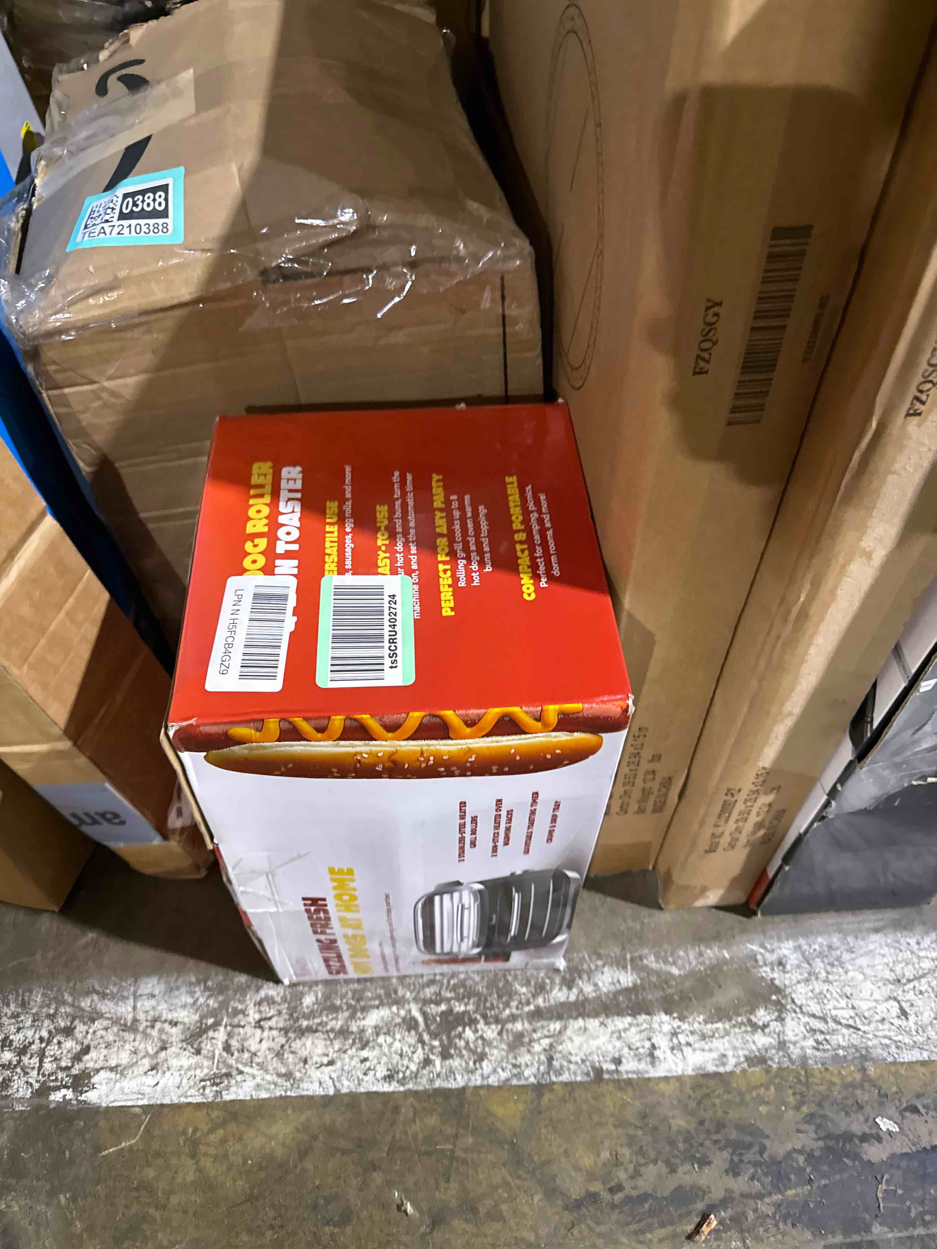 Condition photo showing New/Like New for kusini hot dog steamer machine with bun warmer, 24 hot dog & 12 buns - electric food steamer for cooking vegetables, fish, & more - unique housewarming gift idea - movie & date night hosting essential