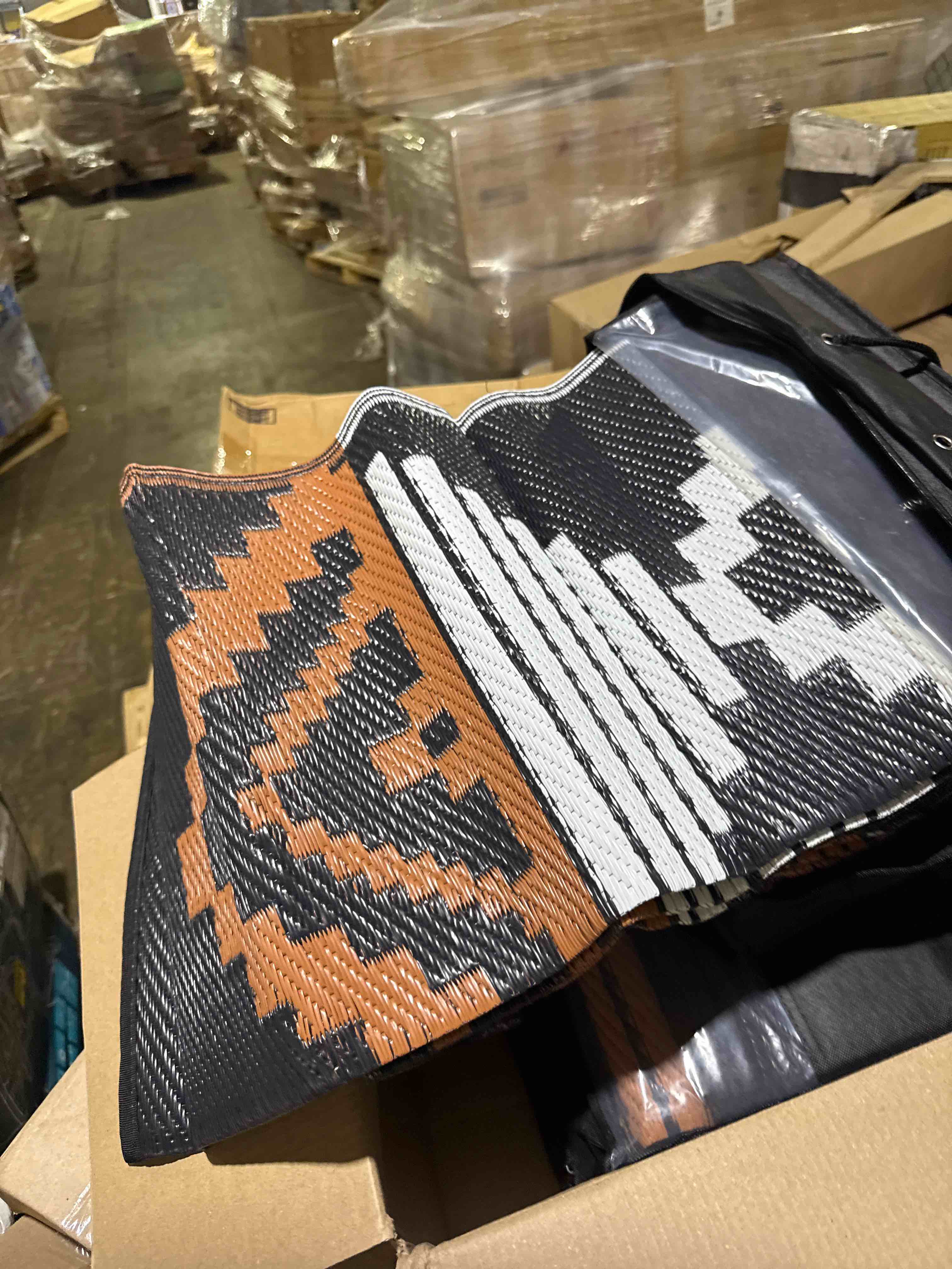 Condition photo showing New/Like New for beeiva outdoor rugs 8x10 waterproof, modern geometric reversible patio rug 8x10, large foldable outdoor plastic straw rug for camping, porch, deck, backyard, balcony, picnic - black & brown