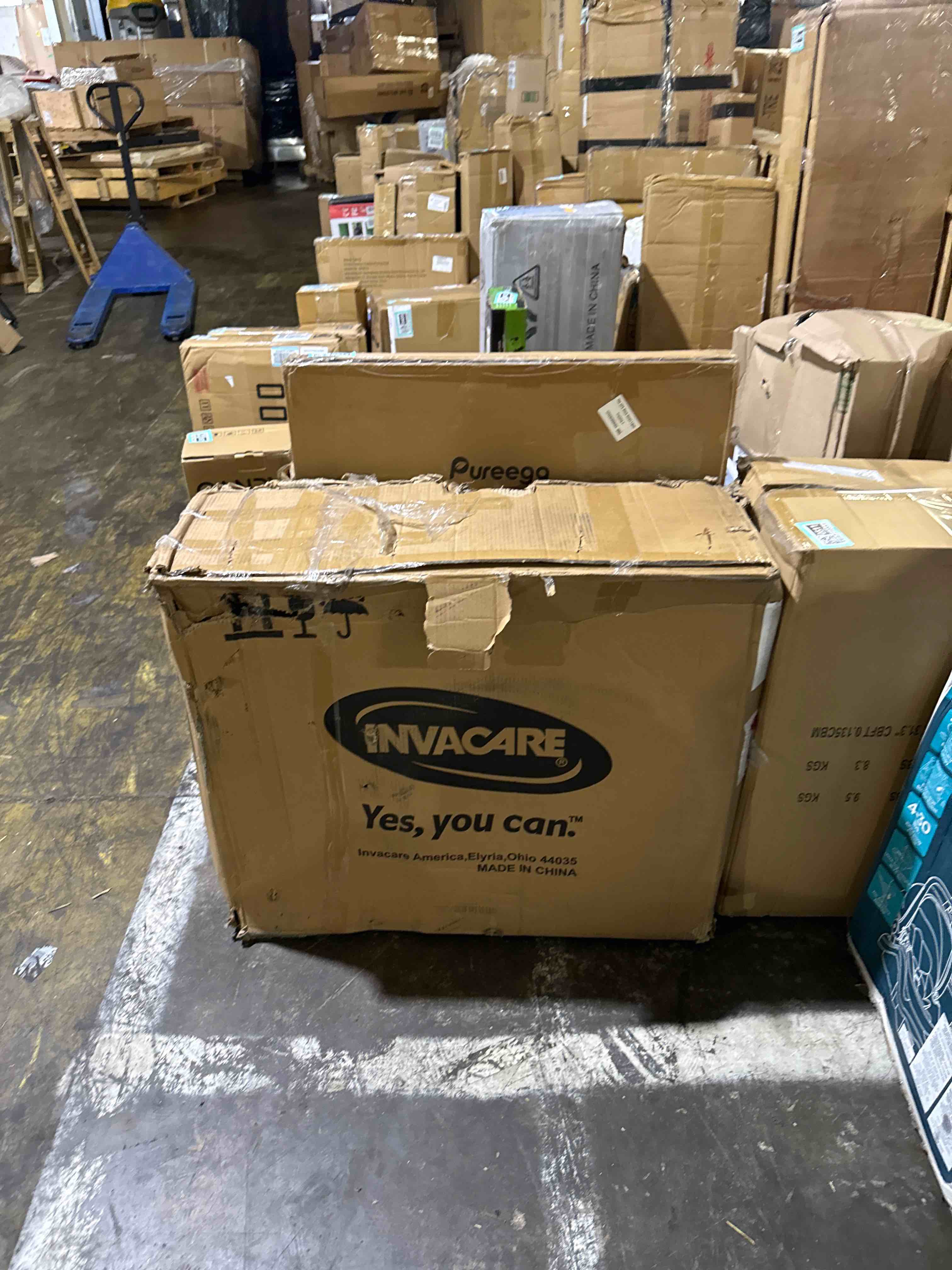 Condition photo showing Good Condition for invacare tracer iv wheelchair for adults | bariatric folding | 22 inch seat | desk arms 22" seat width, 350 lb. weight capacity desk-length arms