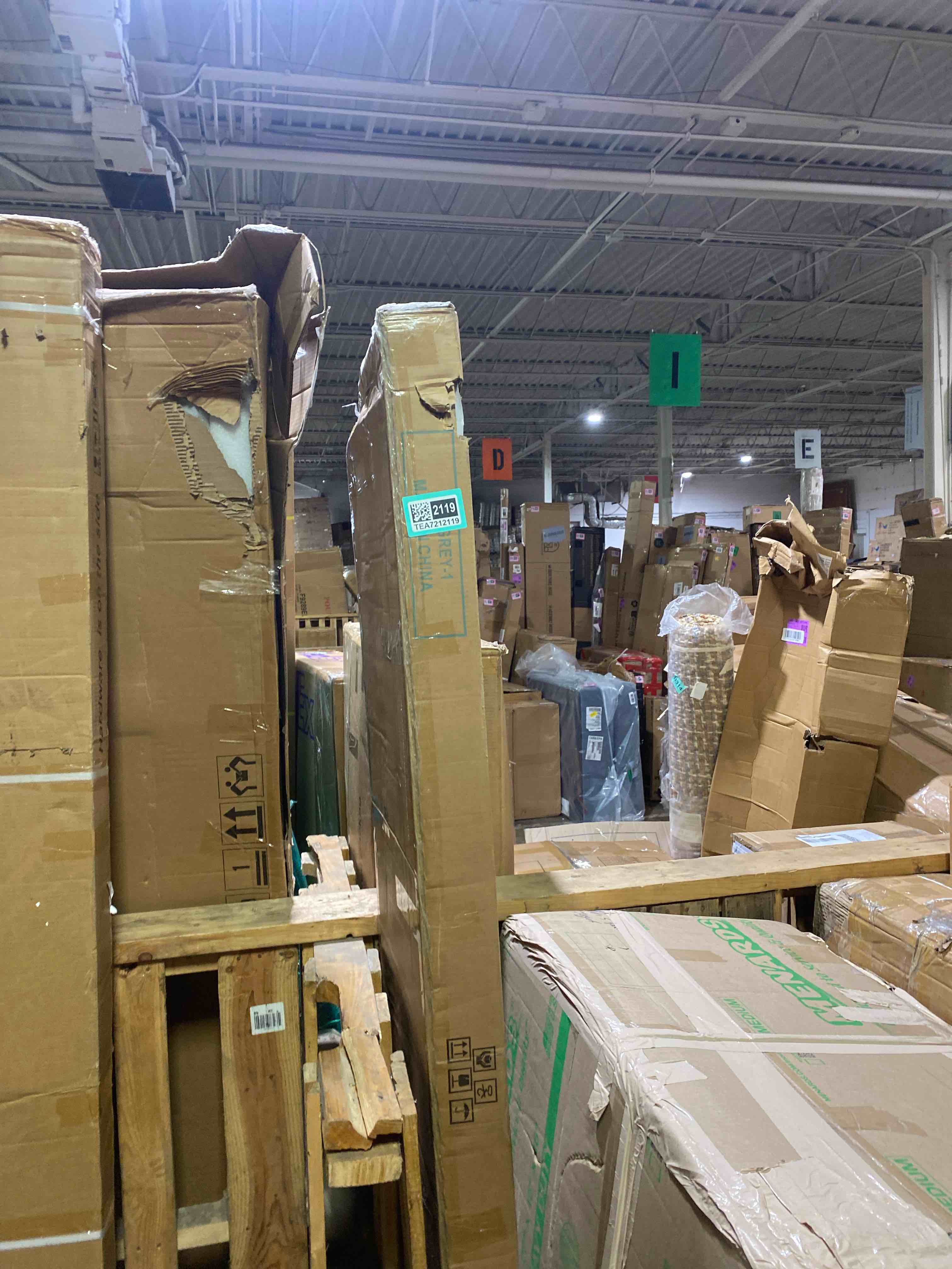 https://s3.amazonaws.com/lotting-images-prod/phillipi/TEA7212119_1788464368115.jpeg