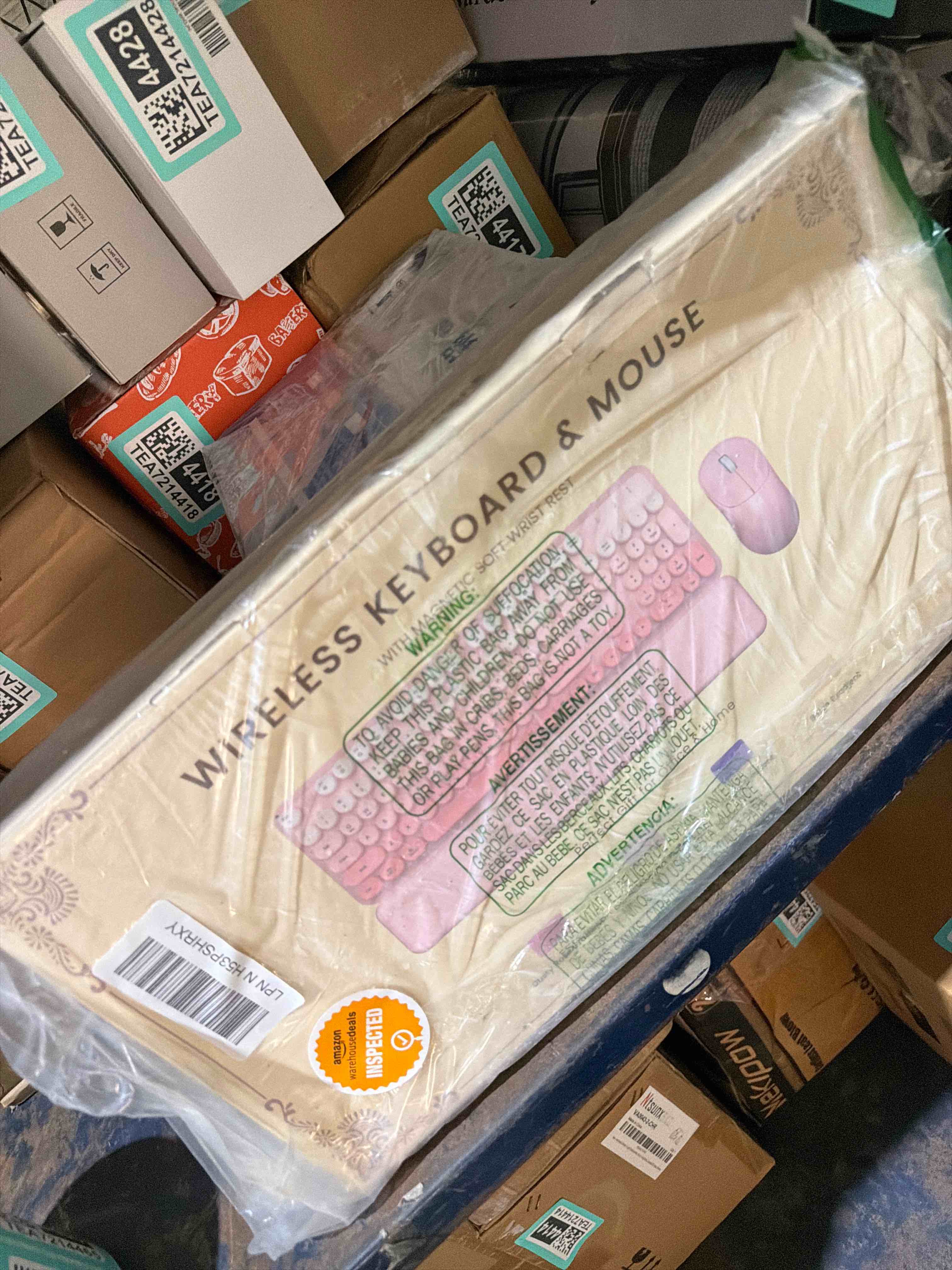 https://s3.amazonaws.com/lotting-images-prod/phillipi/TEA7214460_1789399565550.jpeg