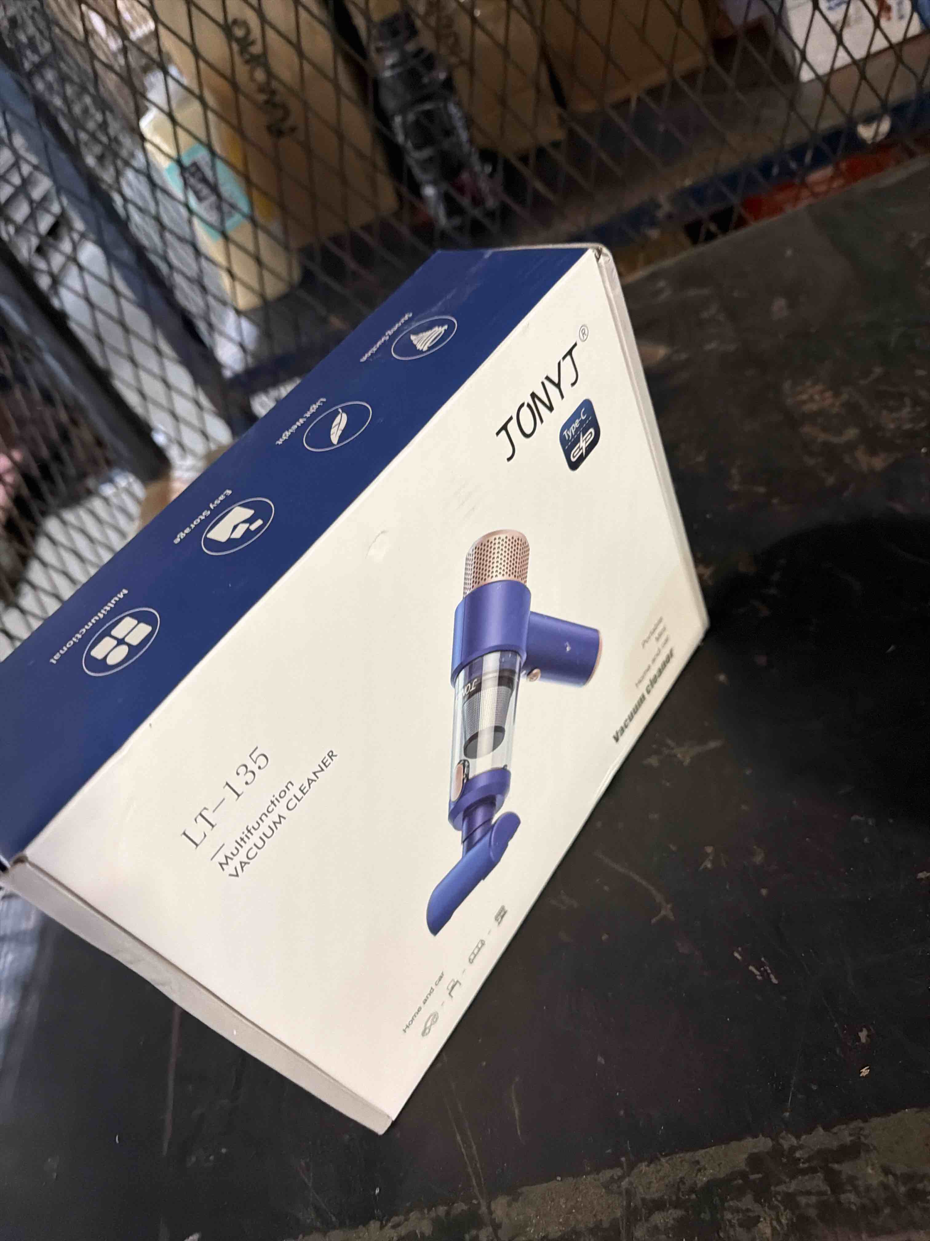 https://s3.amazonaws.com/lotting-images-prod/phillipi/TEA7214462_1789401100737.jpeg