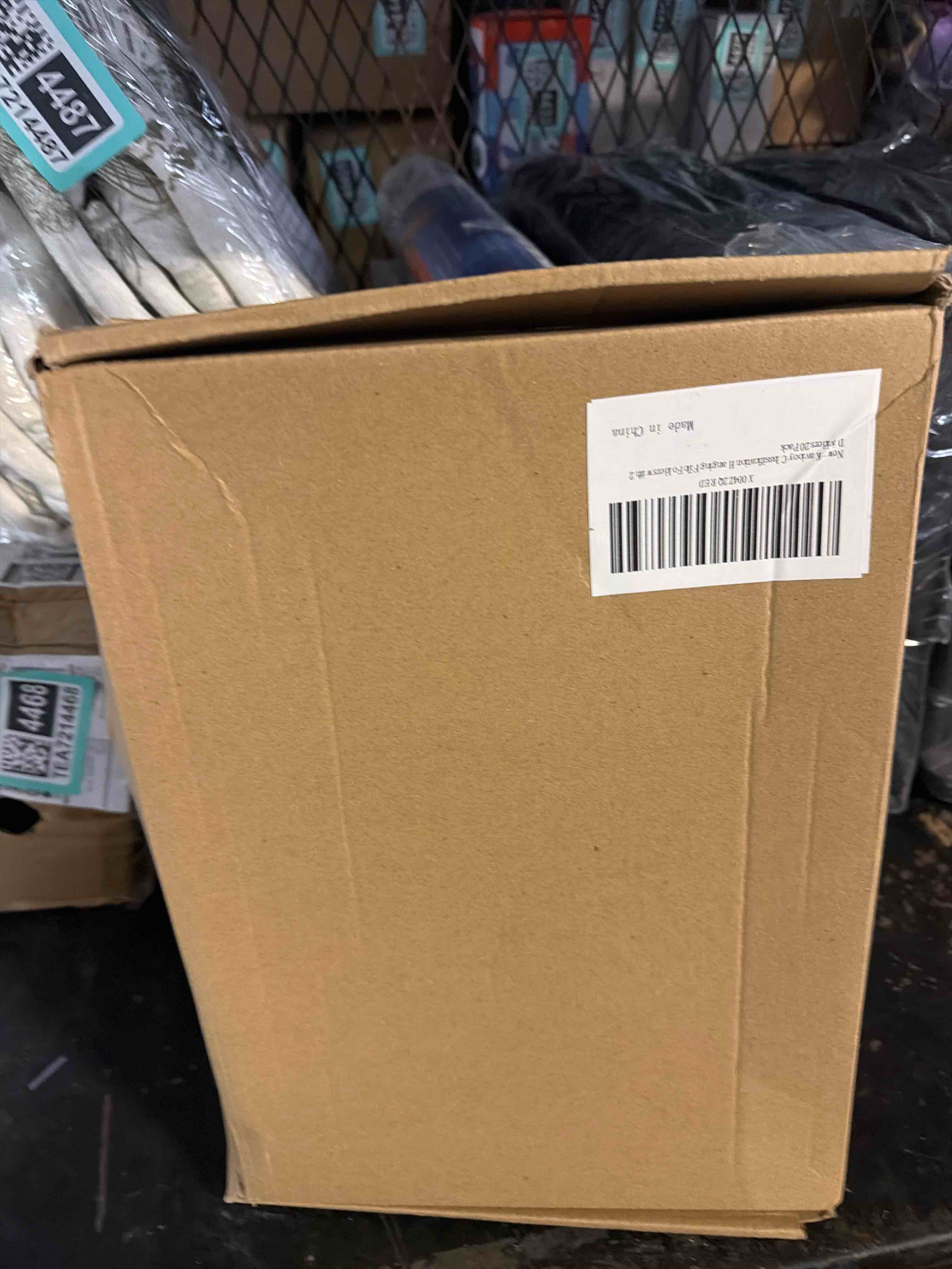https://s3.amazonaws.com/lotting-images-prod/phillipi/TEA7214495_1789402898372.jpeg