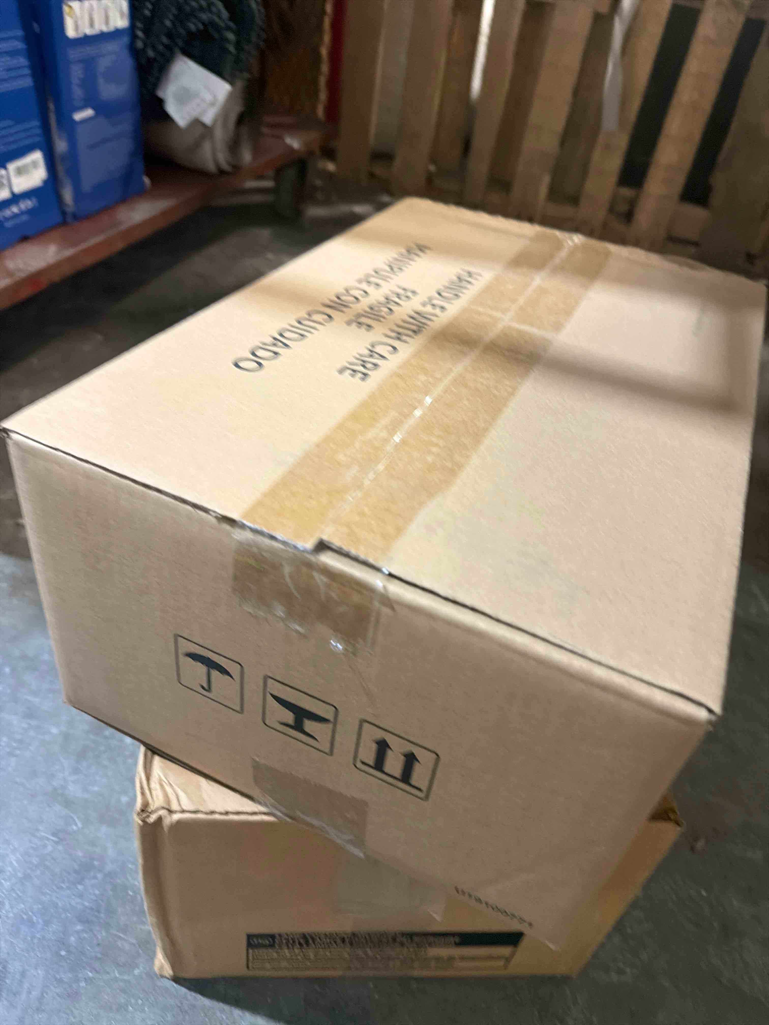 https://s3.amazonaws.com/lotting-images-prod/phillipi/TEA7214585_1789485401326.jpeg