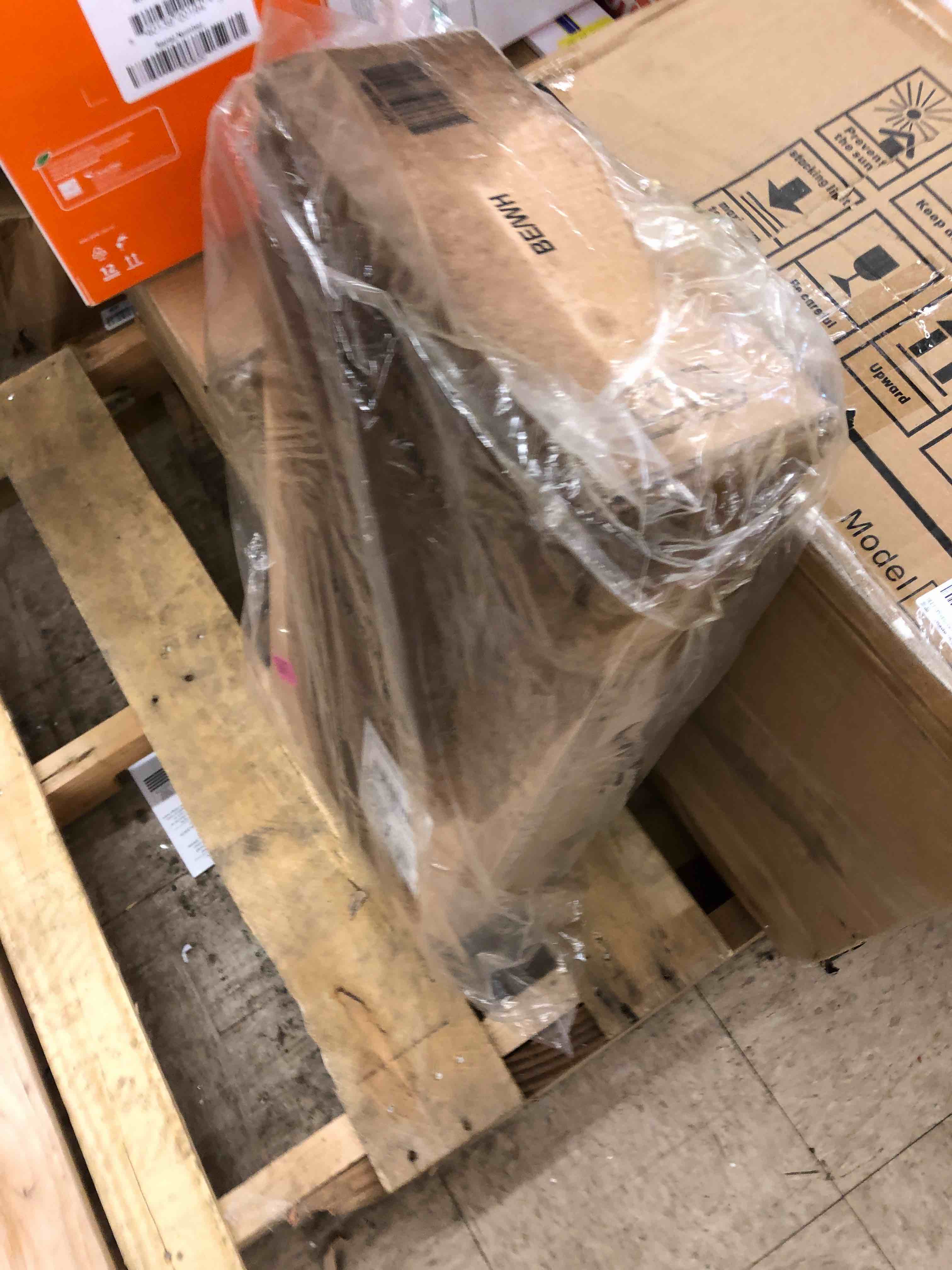 https://s3.amazonaws.com/lotting-images-prod/phillipi/YEL0637788_1670873144698.jpeg