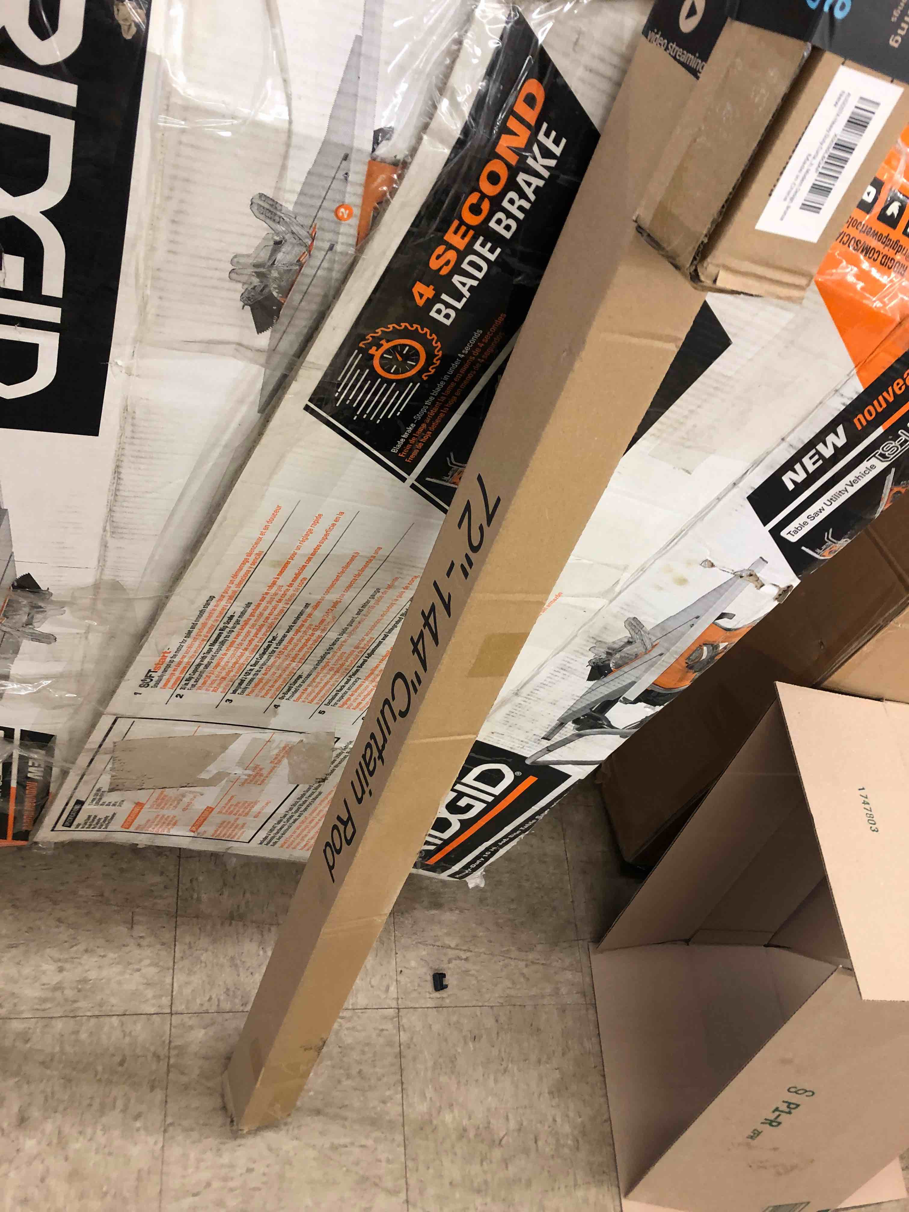 https://s3.amazonaws.com/lotting-images-prod/phillipi/YEL0637803_1670944429177.jpeg
