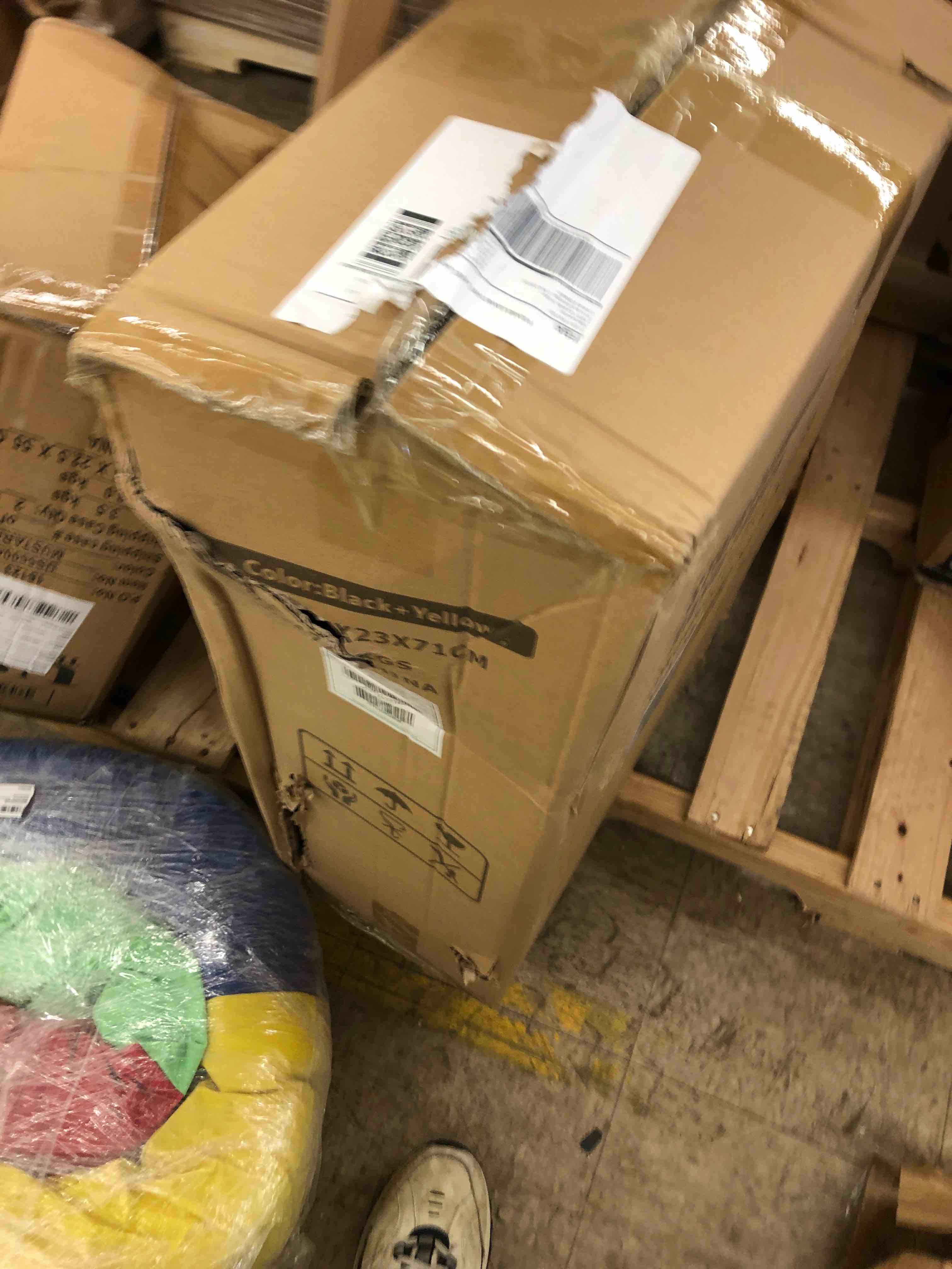 https://s3.amazonaws.com/lotting-images-prod/phillipi/YEL0637817_1670947412784.jpeg