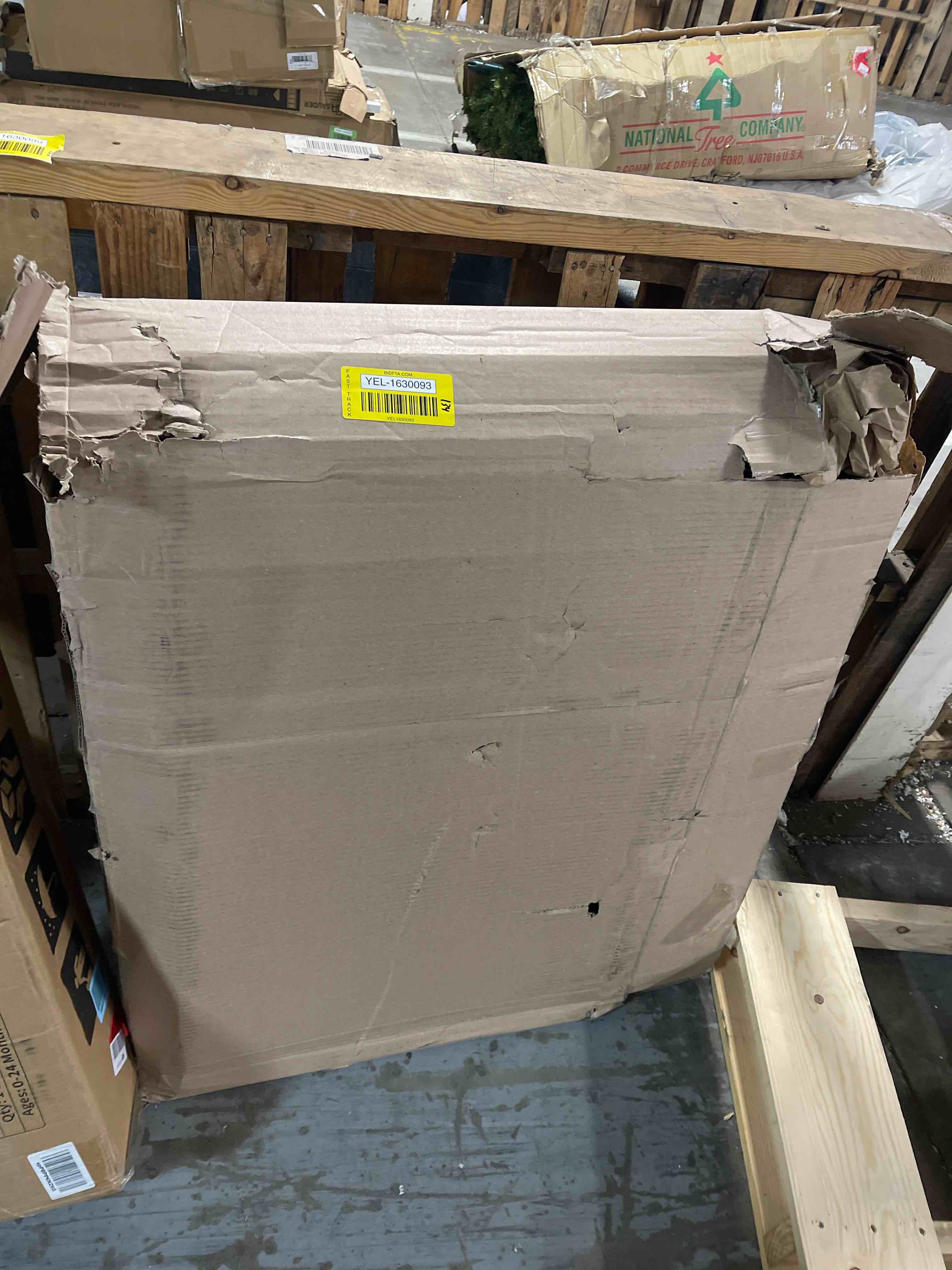 https://s3.amazonaws.com/lotting-images-prod/phillipi/YEL1630093_1643659243954.jpeg